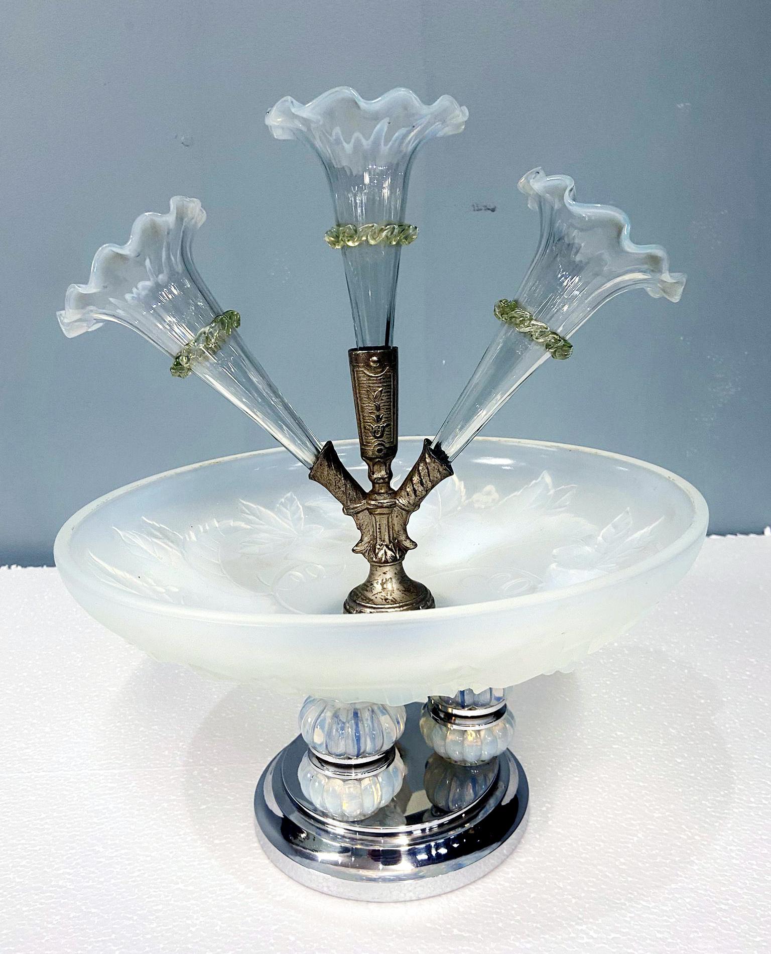 Art Deco Tafelaufsatz Vase Julien Glas Frankreich Epergne 1930 (Mitte des 20. Jahrhunderts) im Angebot