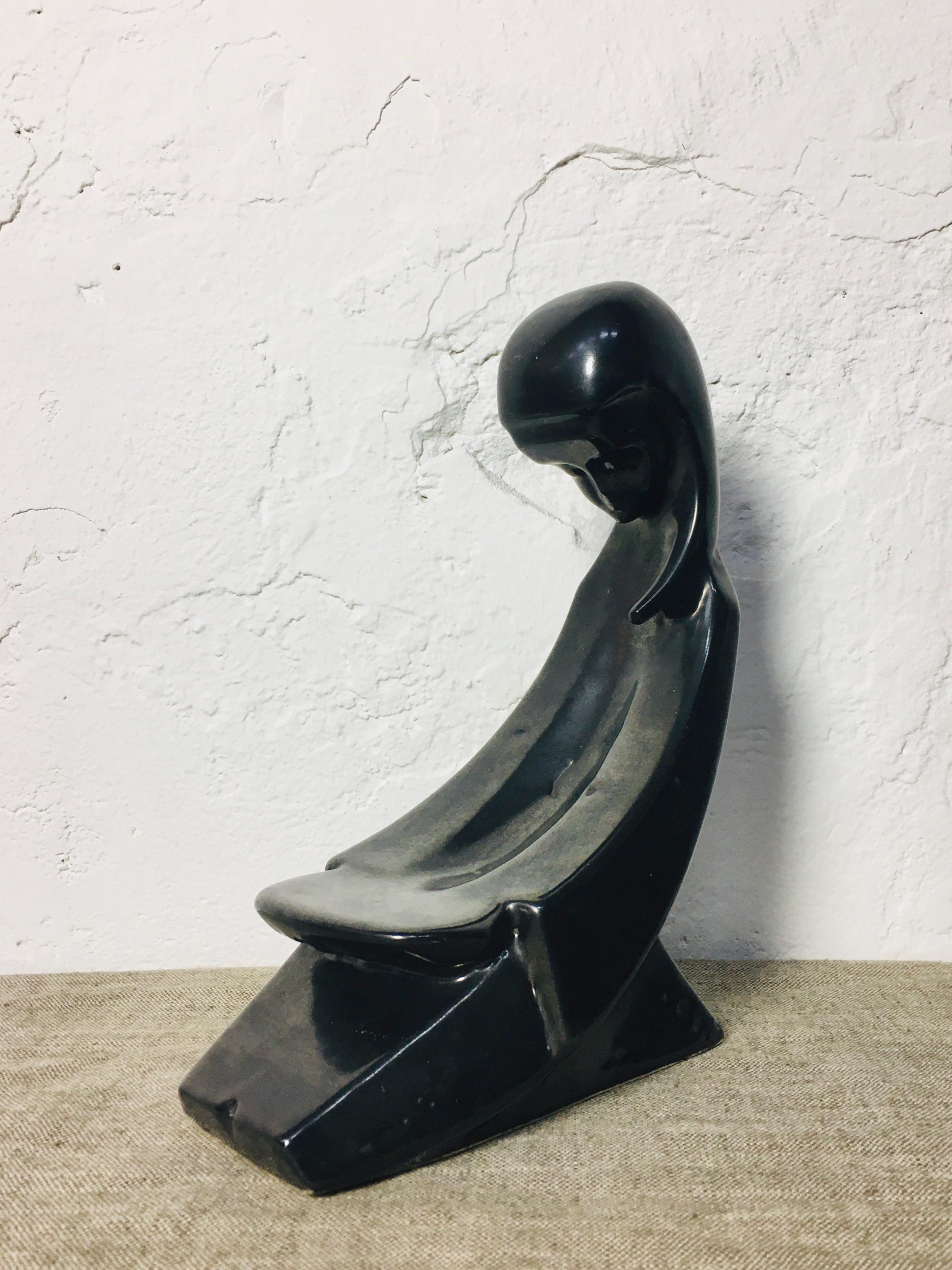 Black Art Deco Ceramic Book Stand Kneeling Figure 1930s In Excellent Condition In Budapest, HU