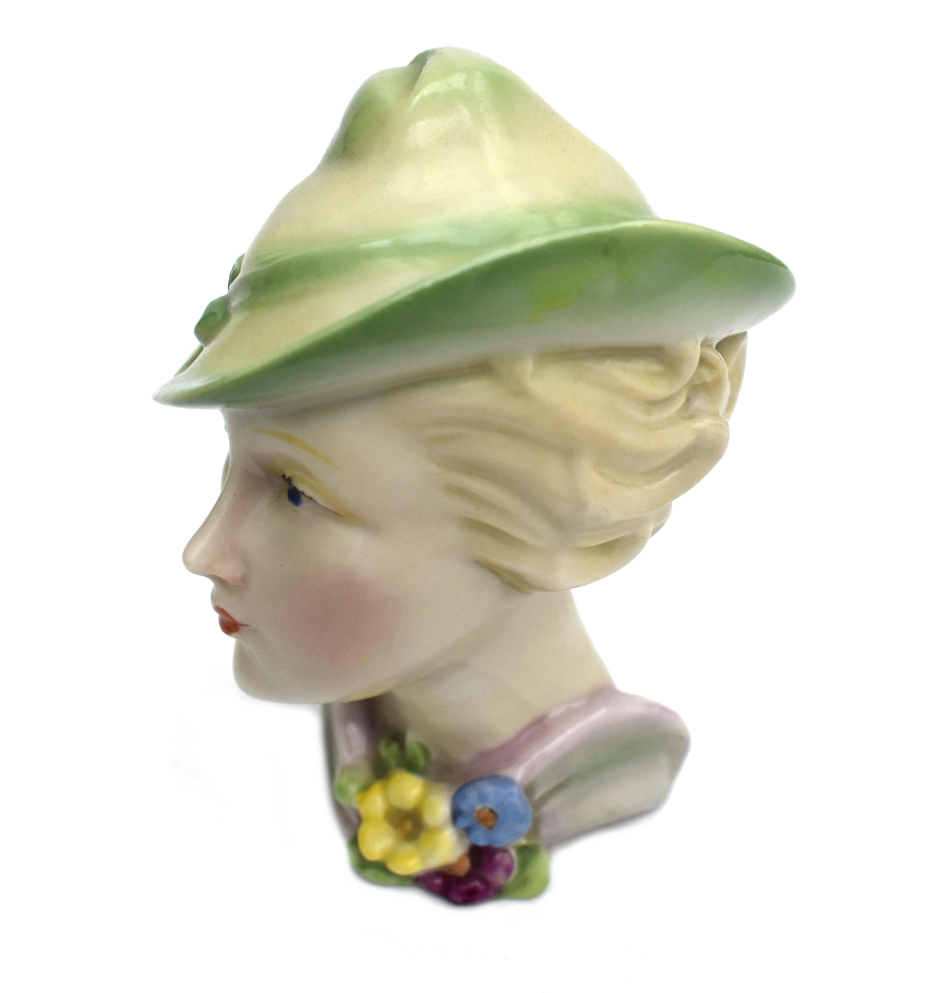 Art Deco Ceramic Bust Figurine, C1930 For Sale 1