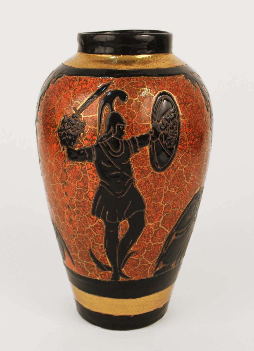 Vase Art Déco en céramique de Boch Frères, partiellement doré et émaillé, intitulé : 