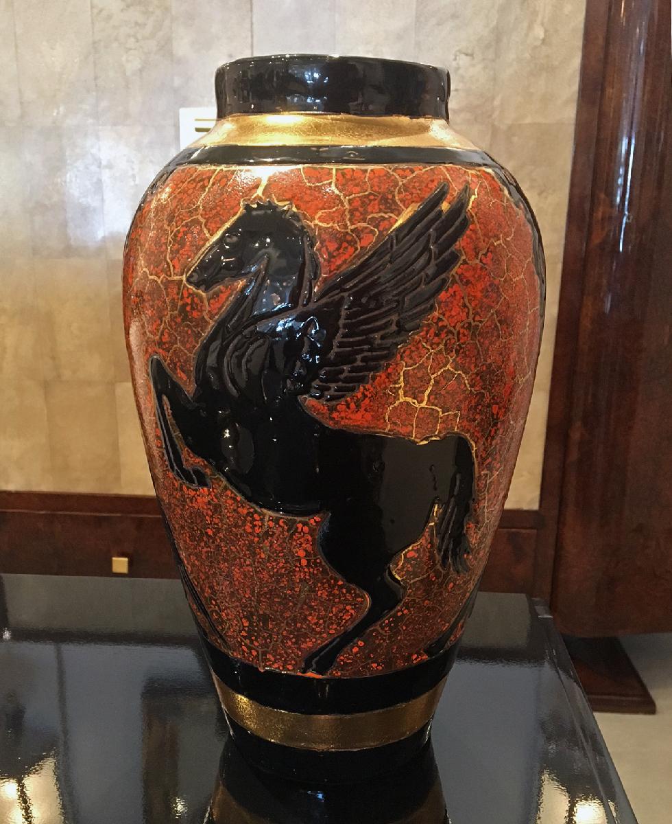 the pegasus vase