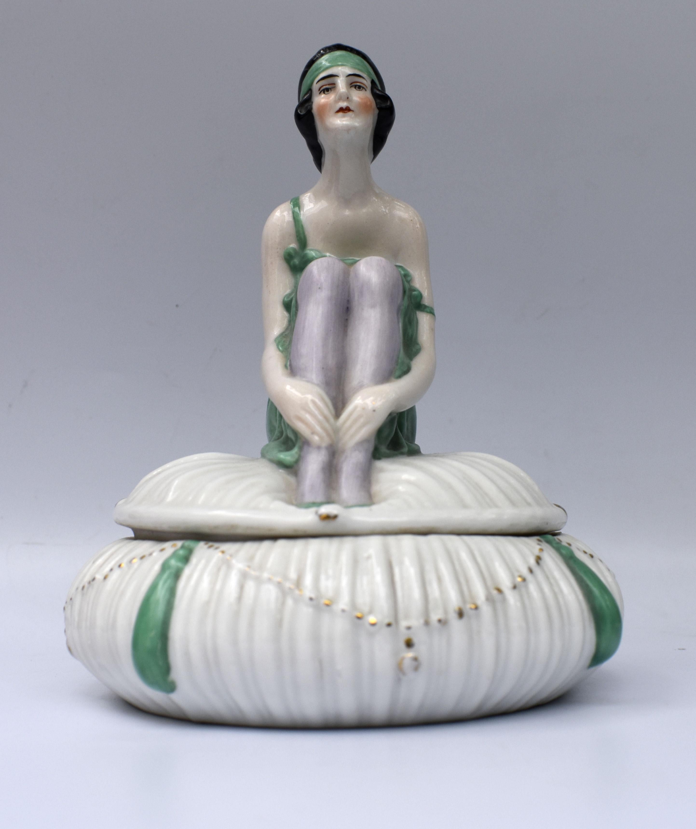 Art Deco Ceramic Figural Powder Bowl, c1930 In Good Condition For Sale In Devon, England