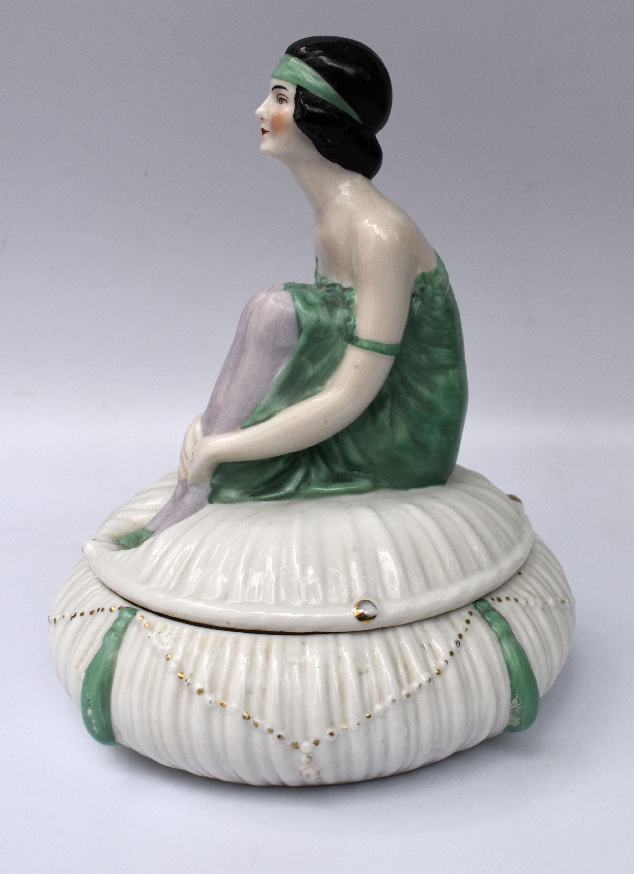 Art Deco Ceramic Figural Powder Bowl, c1930 For Sale 3