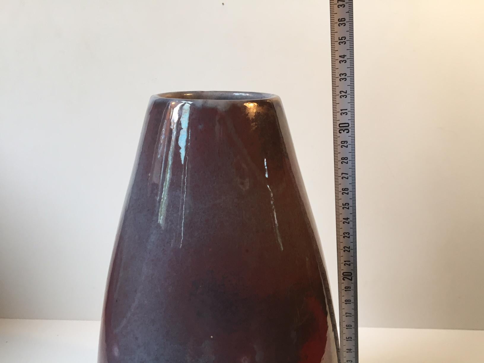 Vase de sol en céramique Art Déco avec sang de bœuf par bo, Danemark, années 1930 Bon état - En vente à Esbjerg, DK