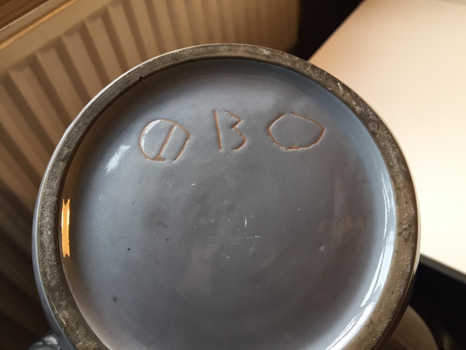 Milieu du XXe siècle Vase de sol en céramique Art Déco avec sang de bœuf par bo, Danemark, années 1930 en vente