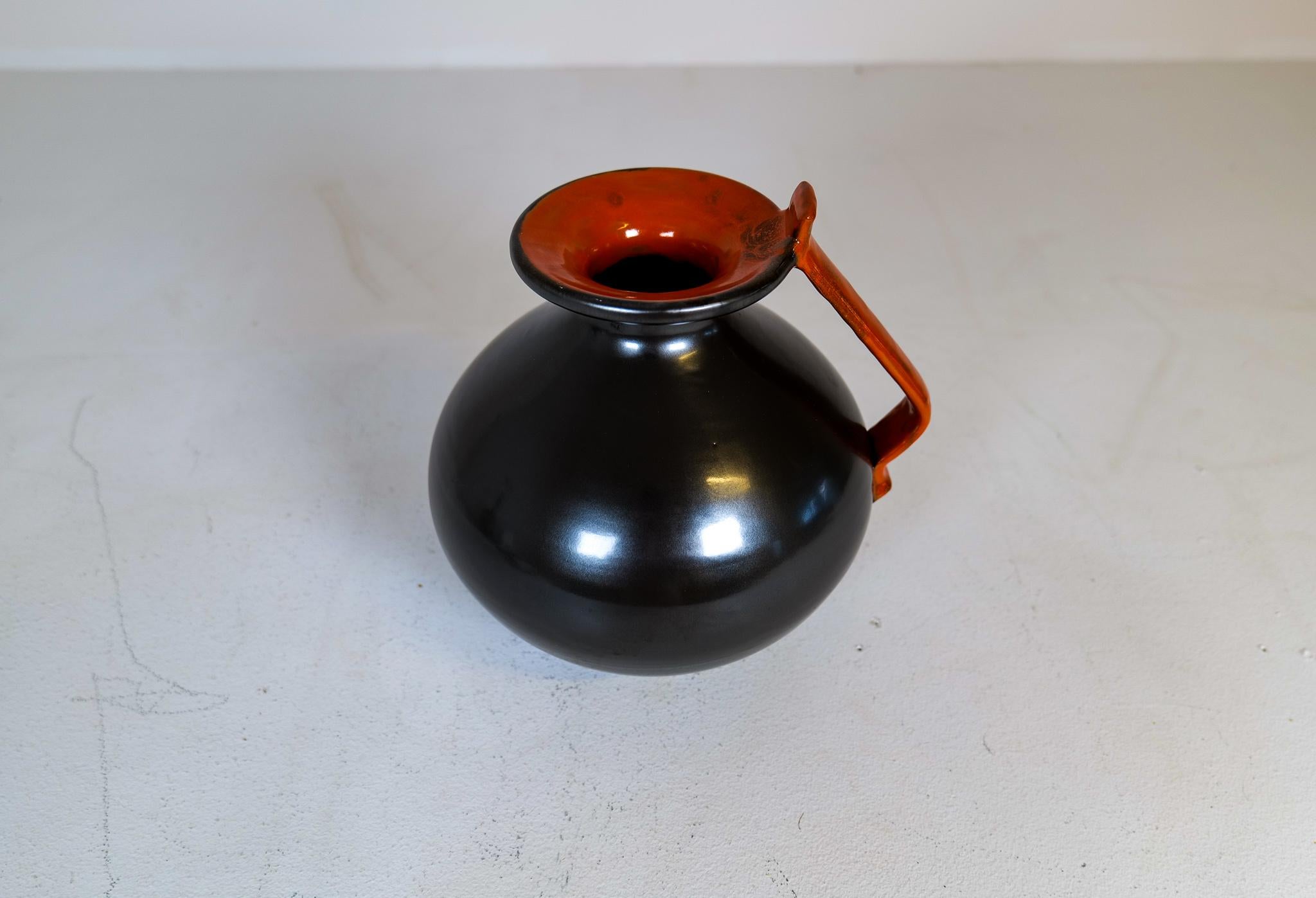 Mid-20th Century Art Deco Ceramic Globe Vase Ekeby, Sweden, 1930s For Sale