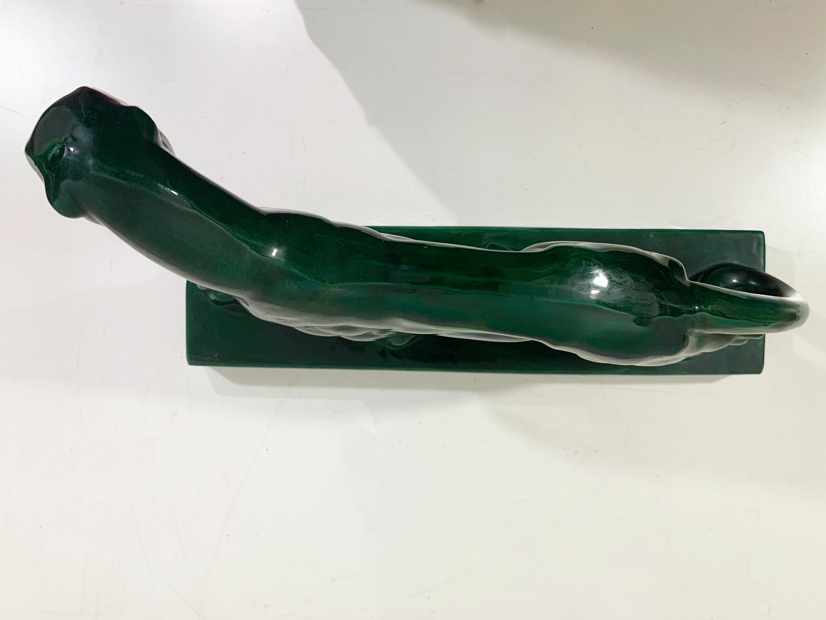 Escultura Art Decó Pantera en un precioso y raro color verde metálico marcada y firmada 