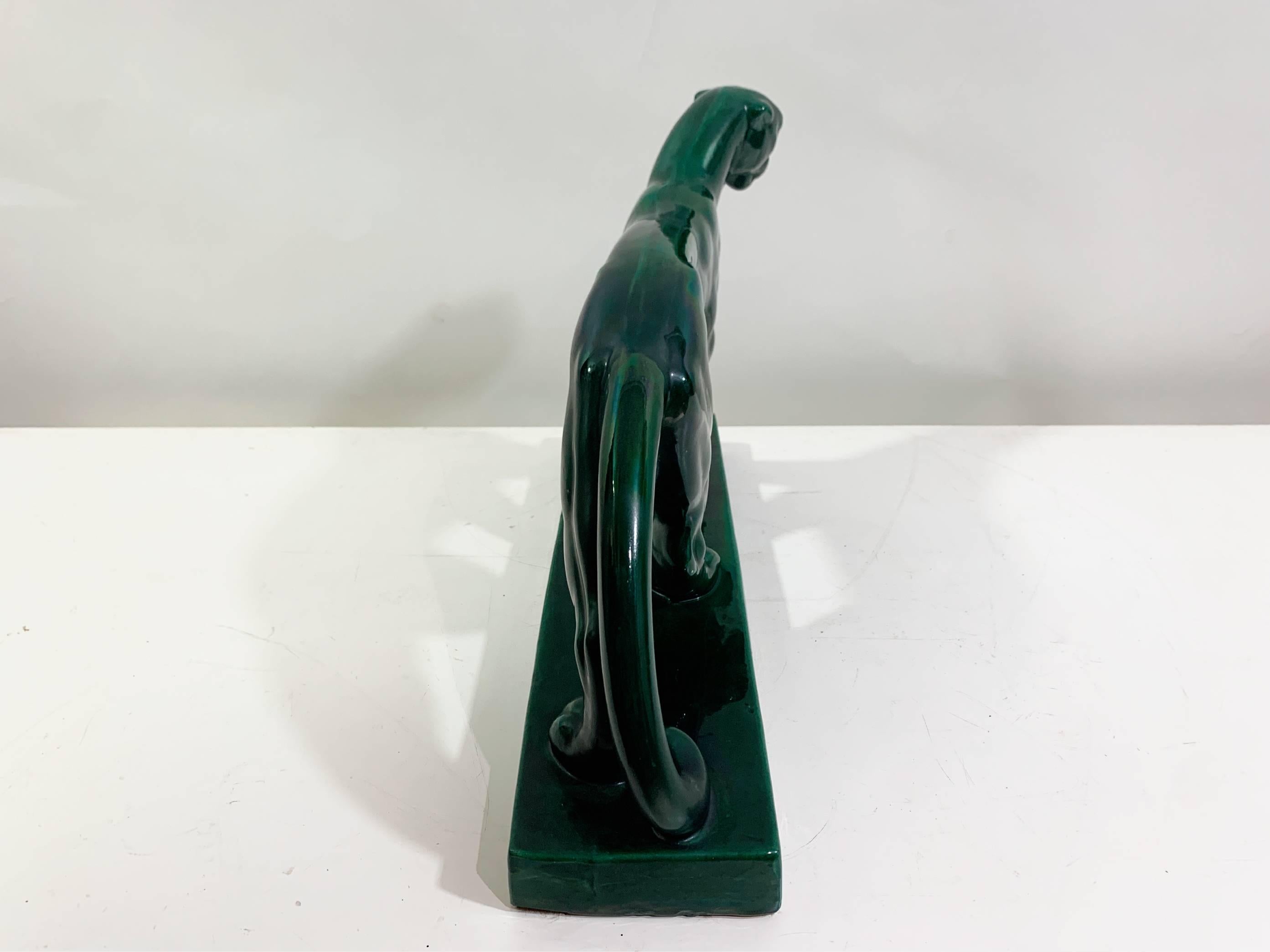 Escultura de cerámica Art Déco Pantera numerada 185  Firmado 