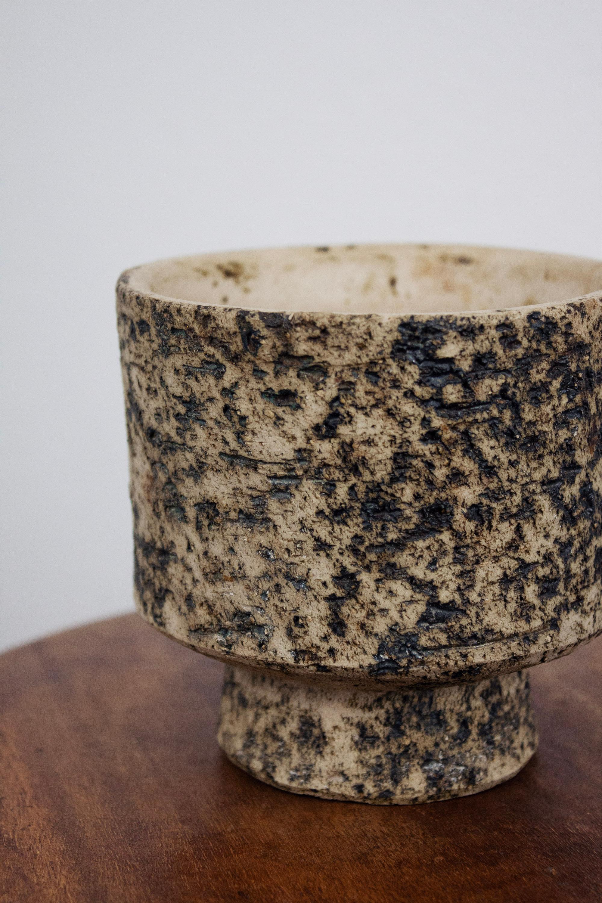 Tornito Vaso Art Deco in ceramica maculata in vendita