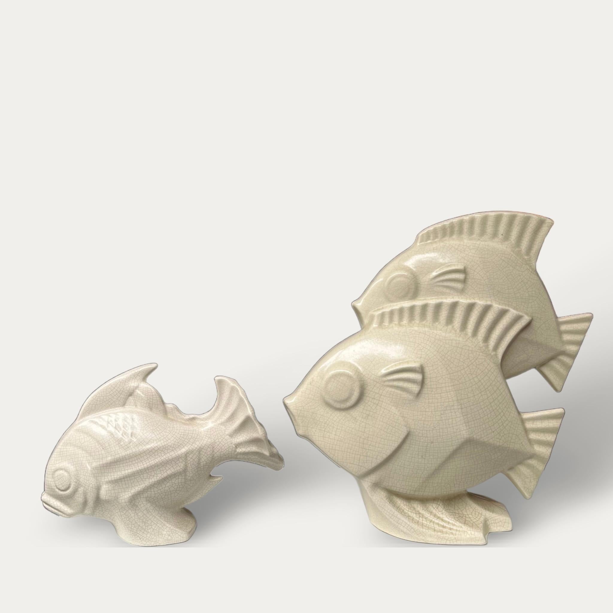 Milieu du XXe siècle Poisson nageur en céramique Art Déco Lejan en vente