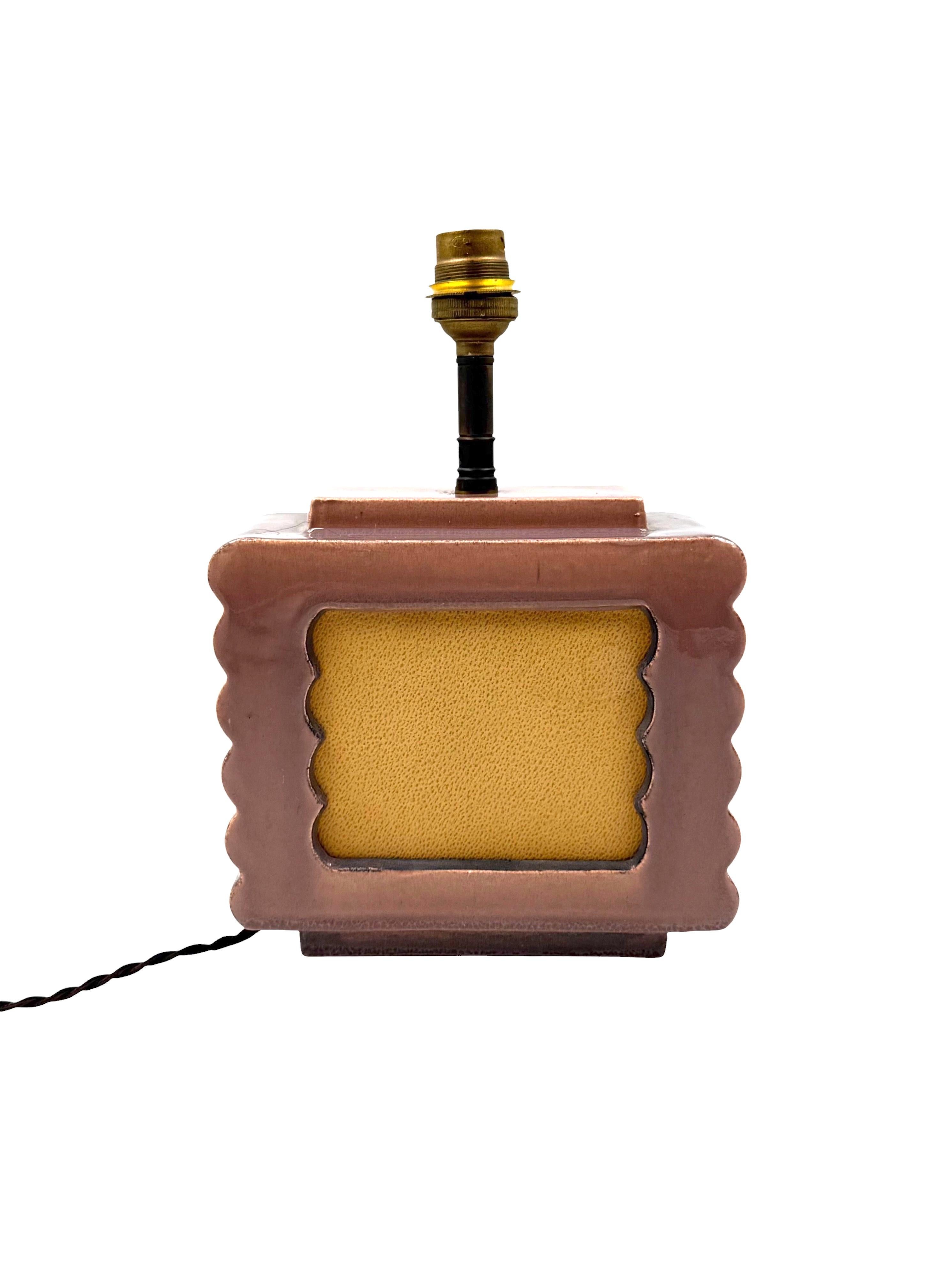 Art deco ceramic table lamp, Andre Fau Boulogne France circa 1940s Cerámico en venta