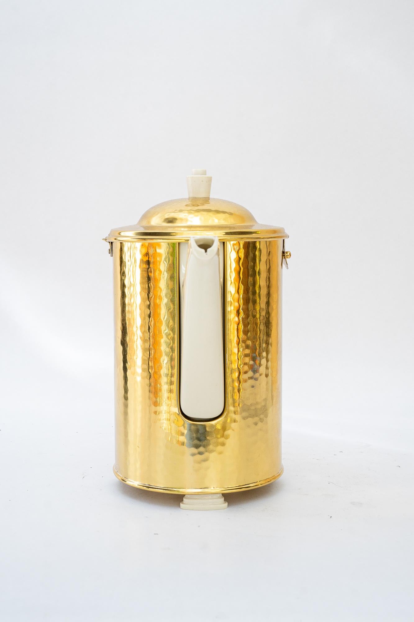 Art Deco ceramic thermos with brass cover coffee can germany around 1920s In Good Condition For Sale In Wien, AT