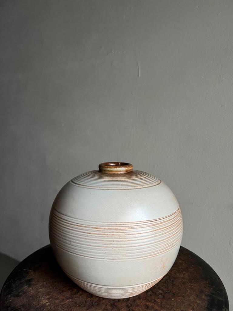 Keramikvase im Art déco-Stil von Anna-Lisa Thomson für Upsala Ekeby Schweden, 1930er Jahre (Schwedisch) im Angebot