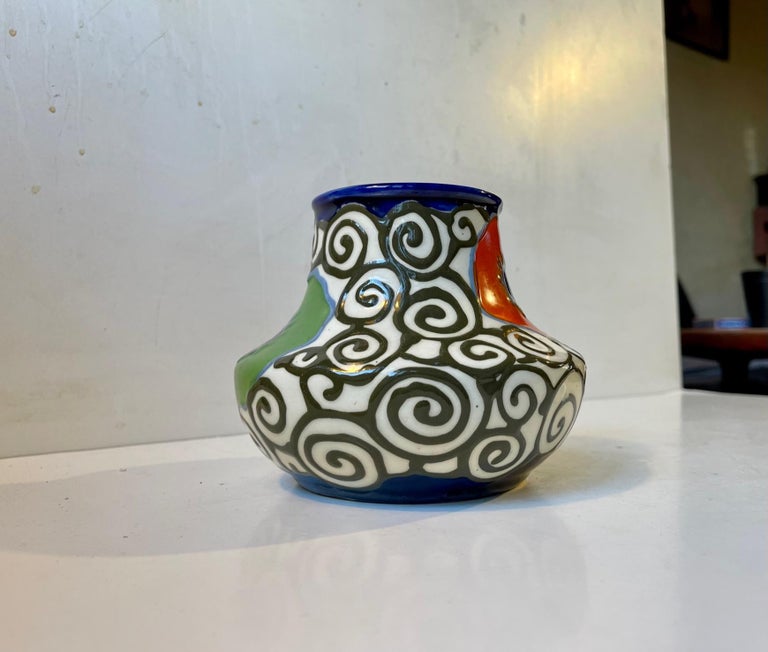 Art Deco Ceramic Vase by Ditmar Urbach, 1930s In Good Condition For Sale In Esbjerg, DK