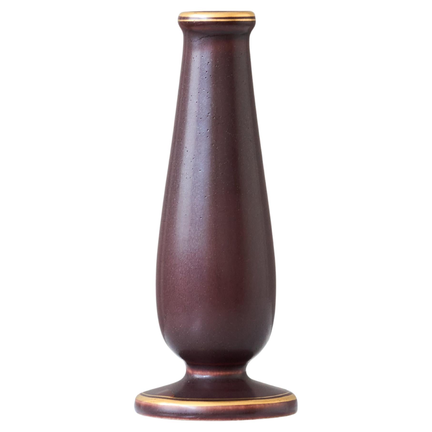 Vaso in ceramica Art Deco di Gunnar Nylund. Rorstrand, Svezia, anni '1930. Oro marrone. in vendita