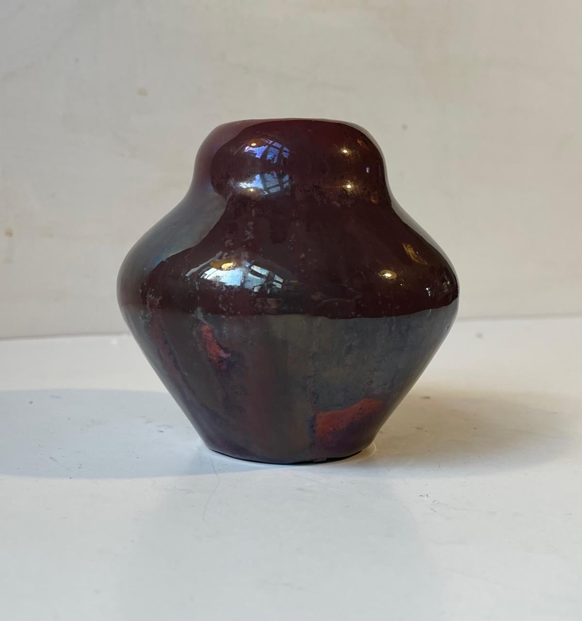 Vase en céramique Art Déco à glaçure cuivrée de Soren Kongstrand, années 1930 Bon état - En vente à Esbjerg, DK