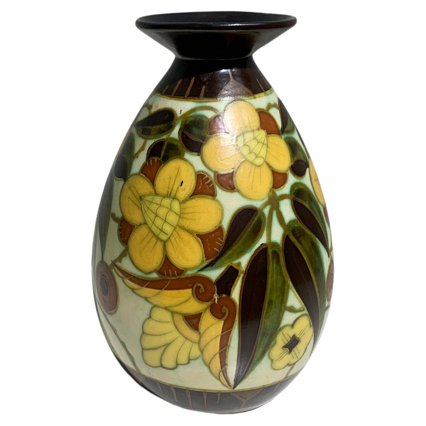 Vase en céramique Art déco signé  "Keramis"