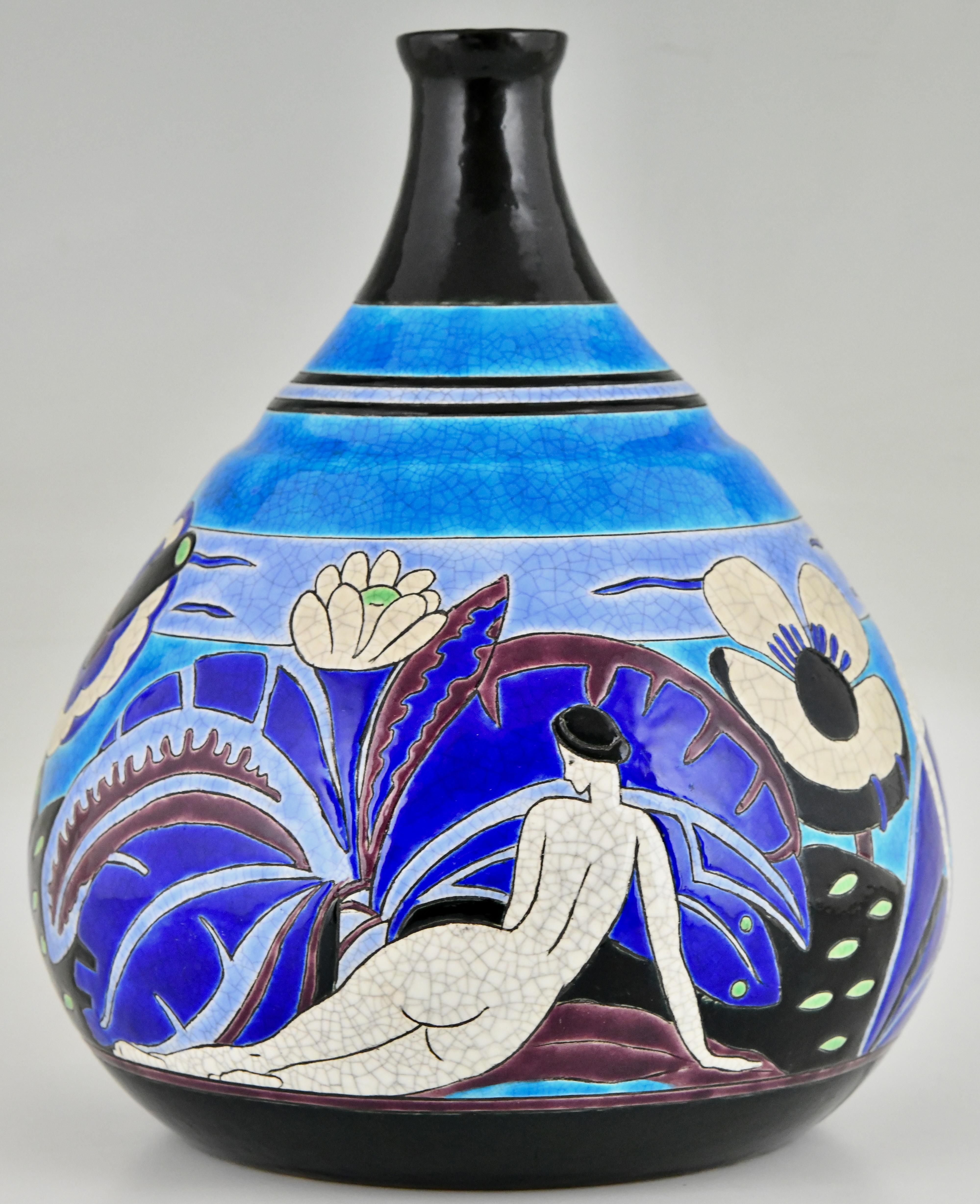 Keramikvase im Art déco-Stil mit Badenden Akten, Baigneuses Primavera Longwy 1925 (Frühes 20. Jahrhundert) im Angebot