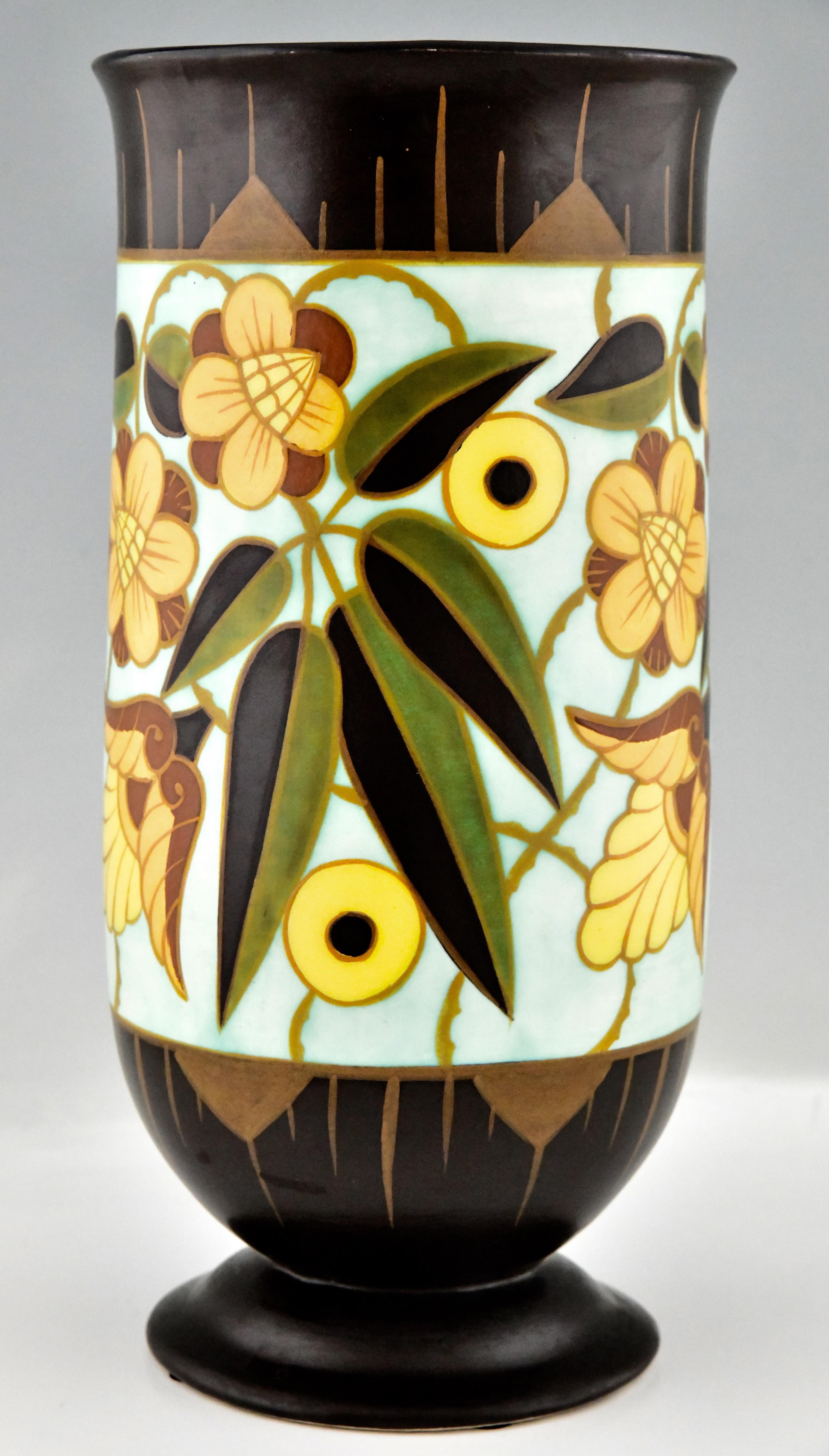 Mid-20th Century Art Deco ceramic vase with flowers by Boch Frères, Keramis 1934
