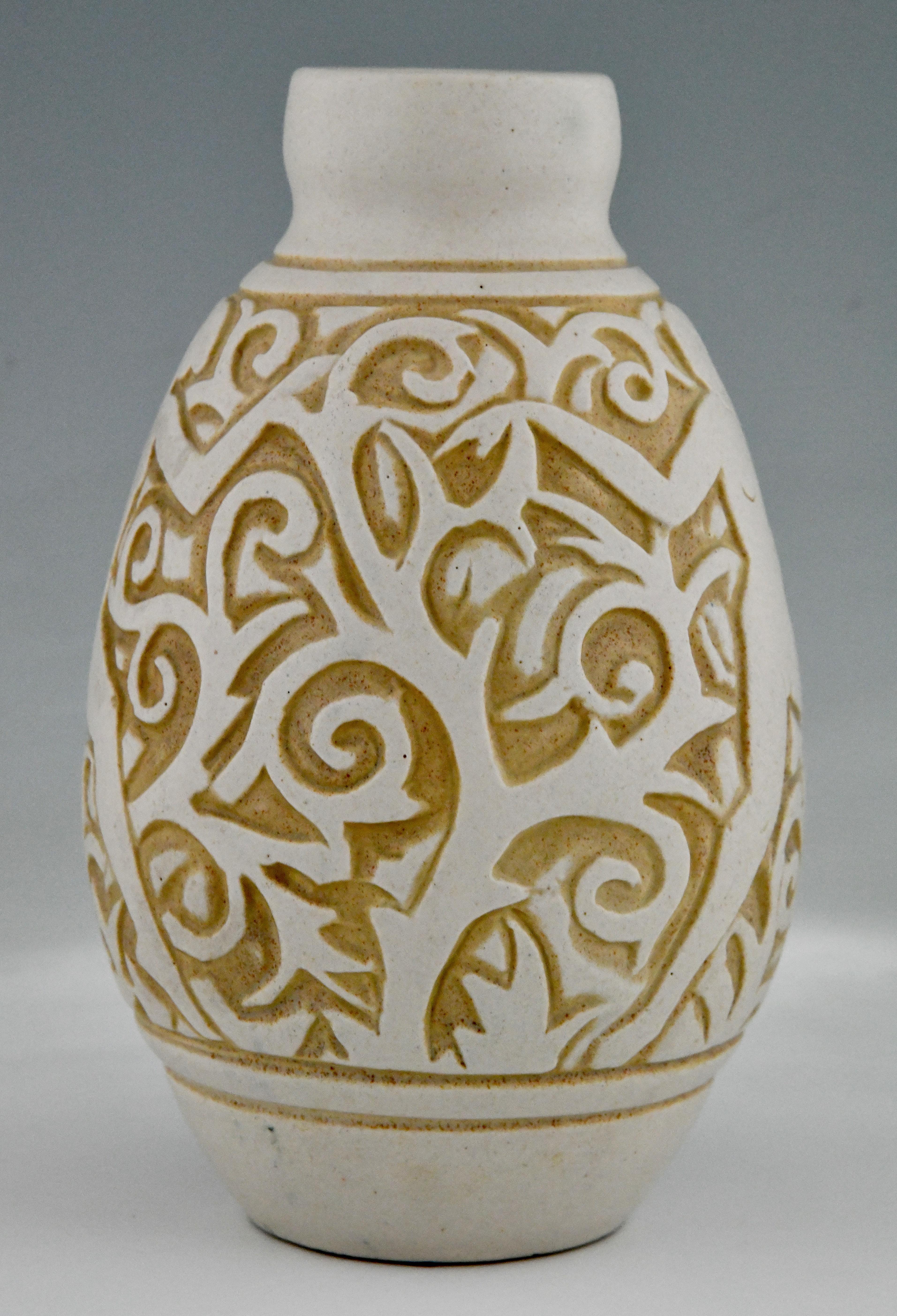 Art Deco Ceramic Vase with Nudes by Mougin Frères Design by Gaston, 1930 In Good Condition In Antwerp, BE