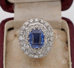 Late Victorian Cert. 2.51 Ct Natural No Ceylon Sapphire 1.20 Ct Diamond Ring