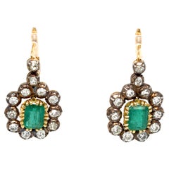 Retro Art Deco Certificate Colombia Emerald Diamond Gold Drop Earrings, 1930s