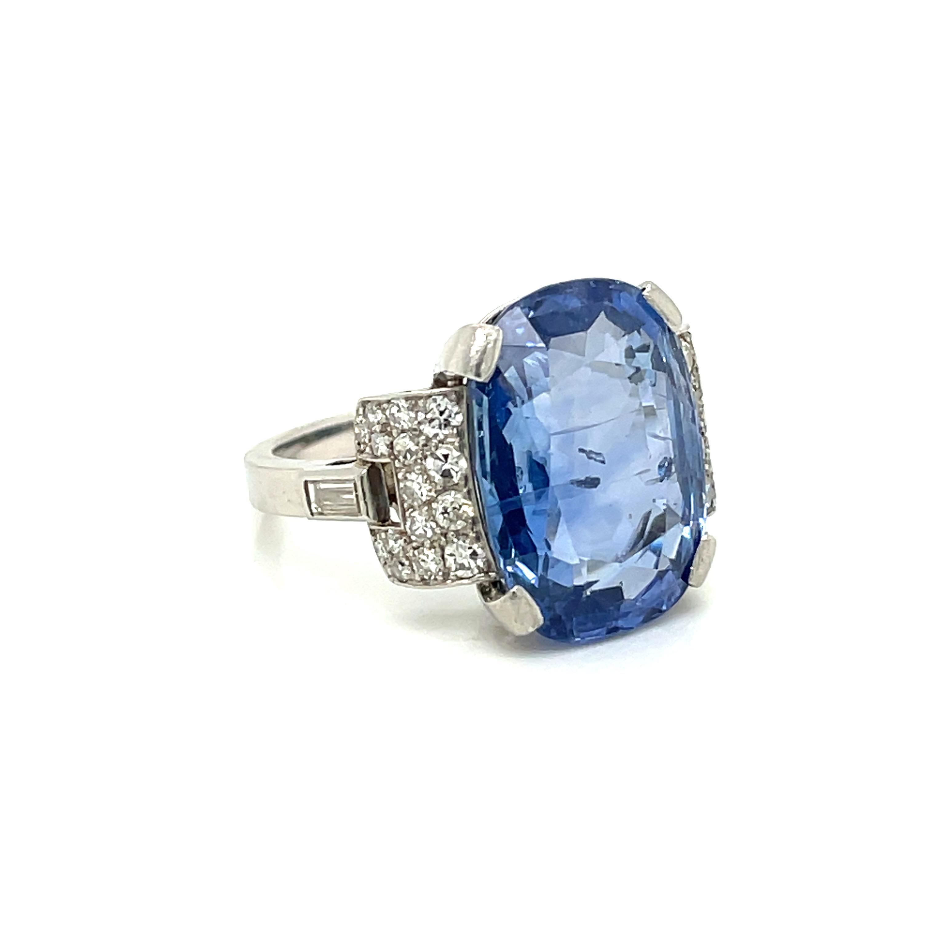 Art Deco Certified 15.50 Carat Sapphire Diamond Platinum Ring In Excellent Condition In Napoli, Italy