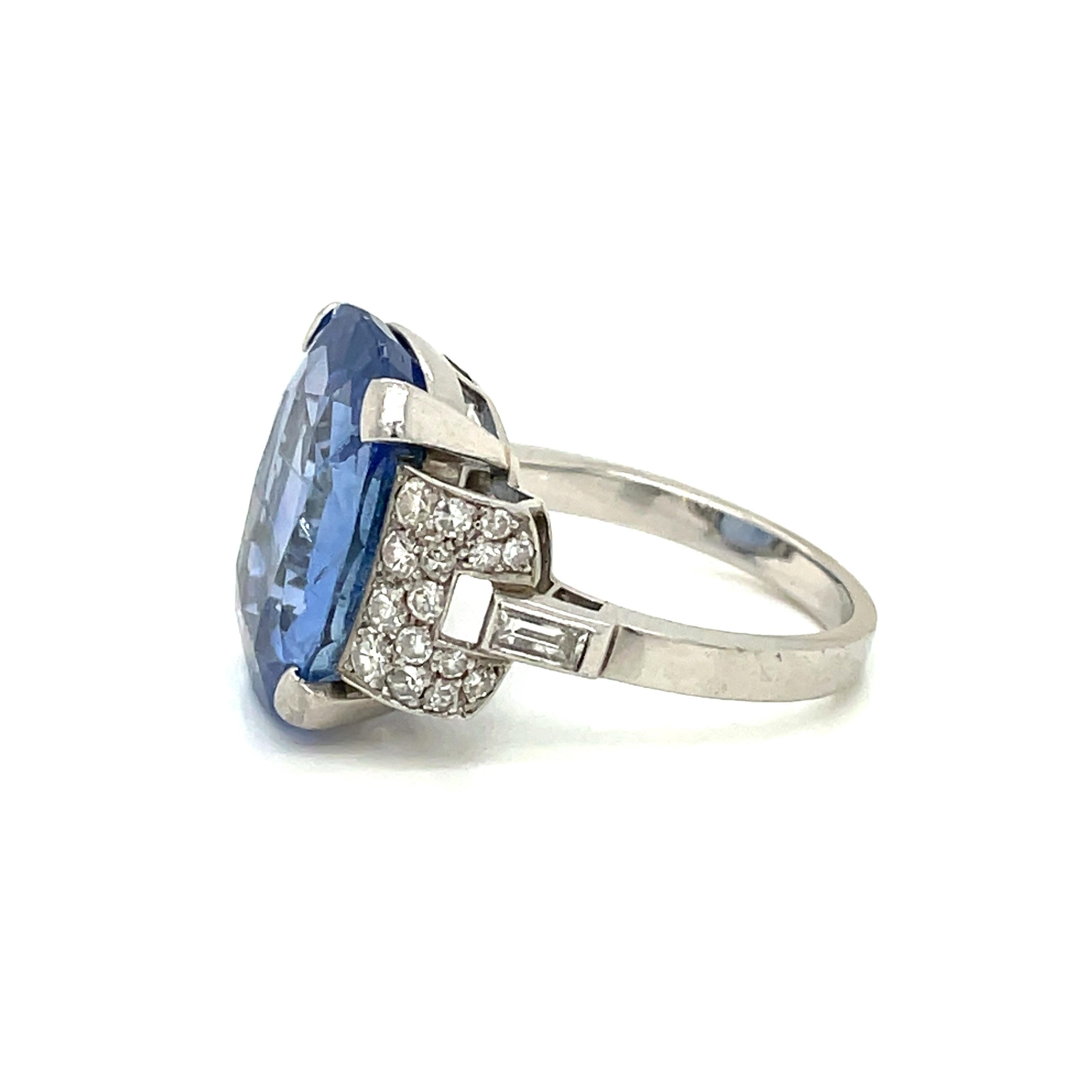 Art Deco Certified 15.50 Carat Sapphire Diamond Platinum Ring 2