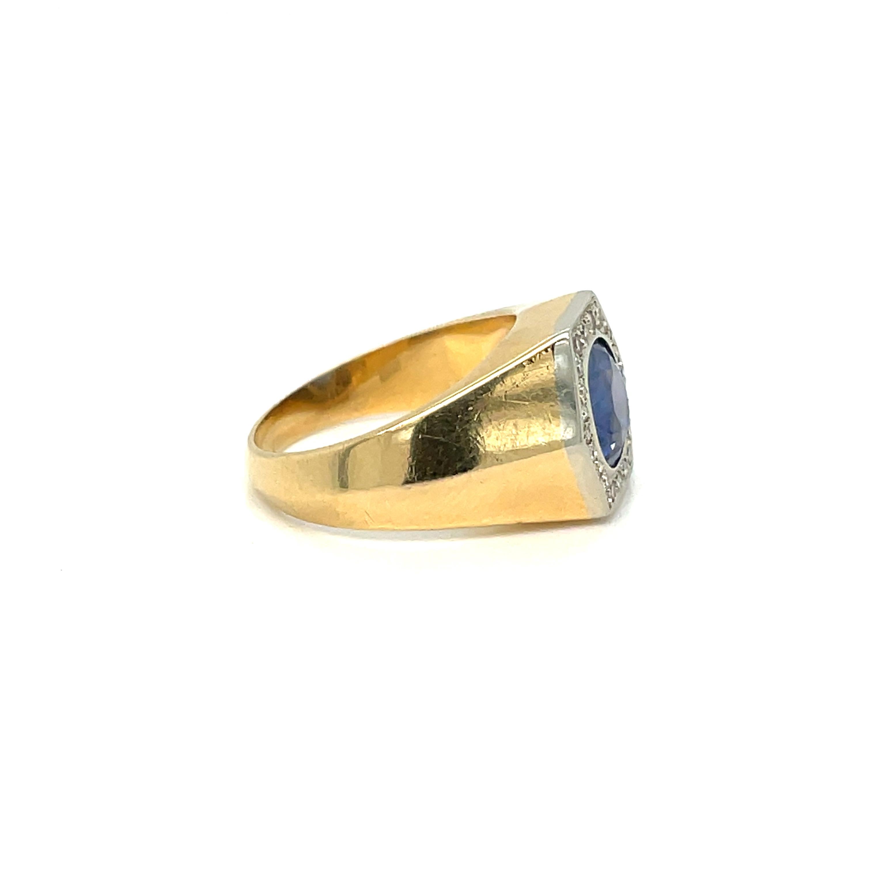 Art Deco Platin-Goldring mit zertifiziertem 2,50 Karat Saphir und Diamant (Antiker Kissenschliff) im Angebot