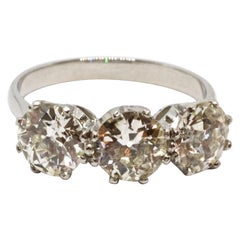 Art Deco Certified 3.24 Carat Old European Cut Diamond Three-Stone Ring Art Deco Certified 3.24 Carat Old European Cut Diamond Three-Stone Ring