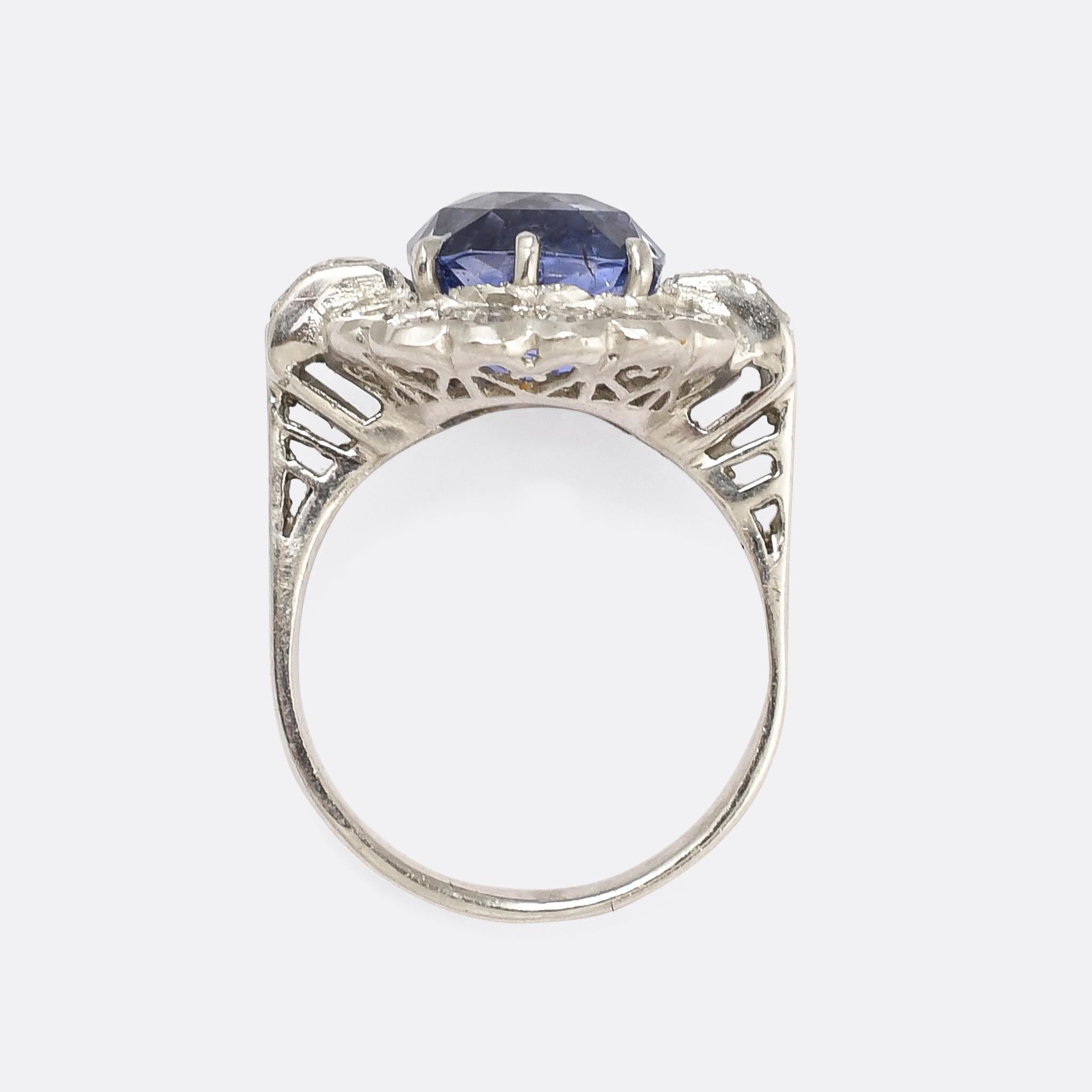 Art Deco Certified 6.64 Carat Ceylon Cornflower Sapphire Ring In Good Condition In Sale, Cheshire