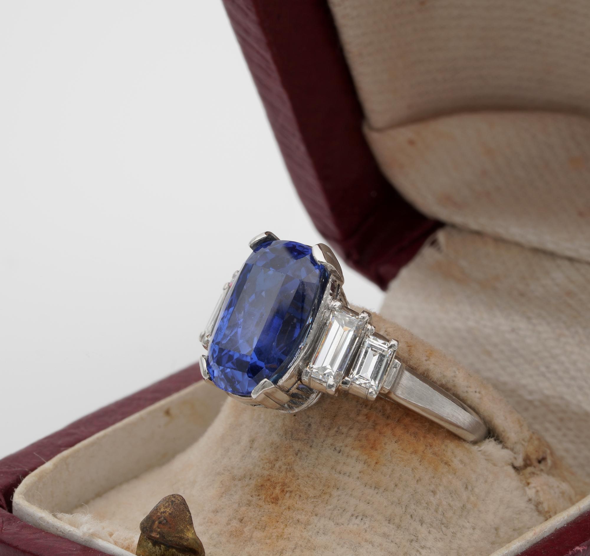 Women's Art Deco Certified 7.14 Ct No Heat Sapphire Diamond Platinum Ring For Sale