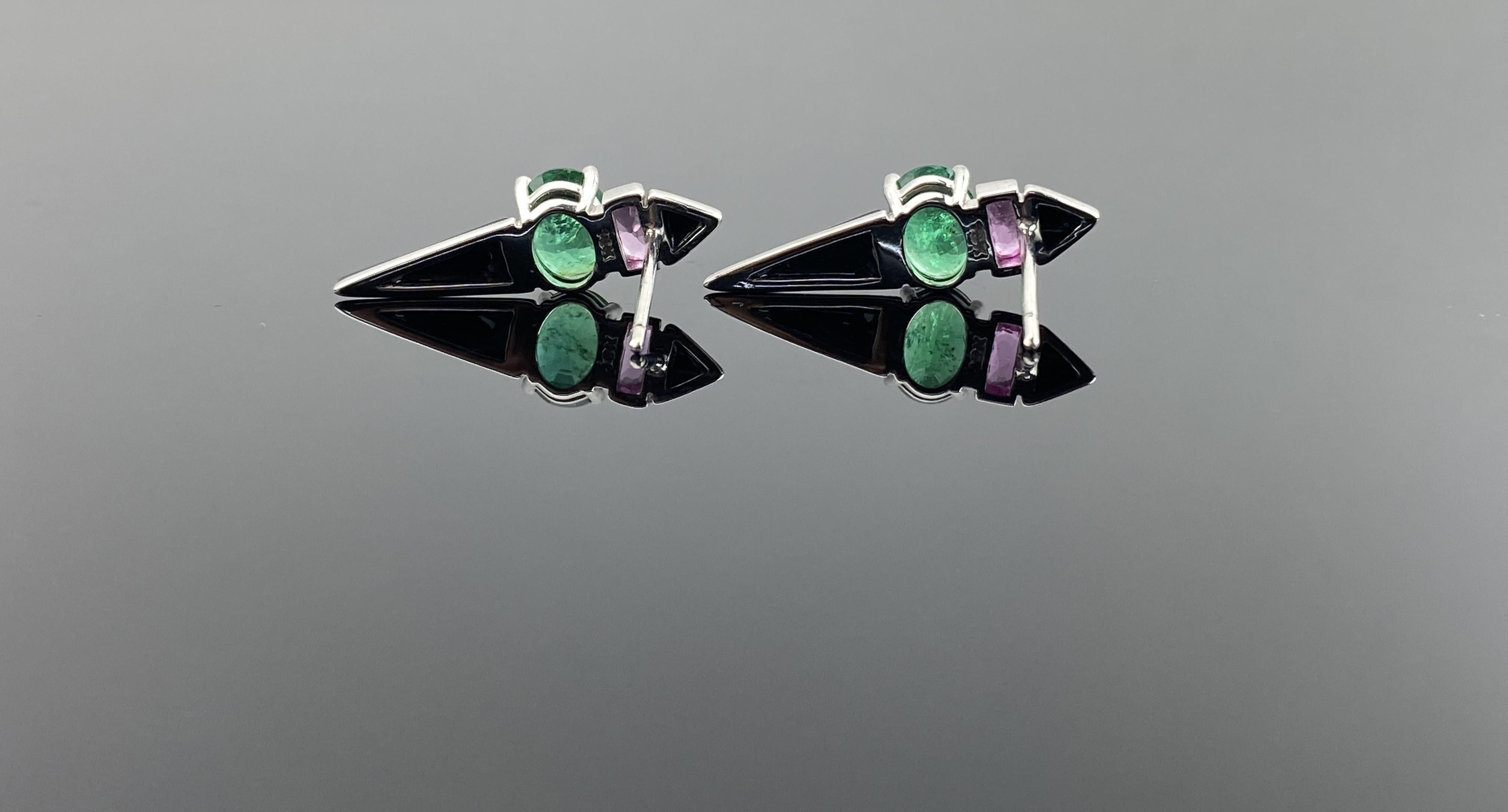 Art-Deco Certified Emerald, Pink Sapphire and Black Onyx Earrings In New Condition In Bangkok, Thailand