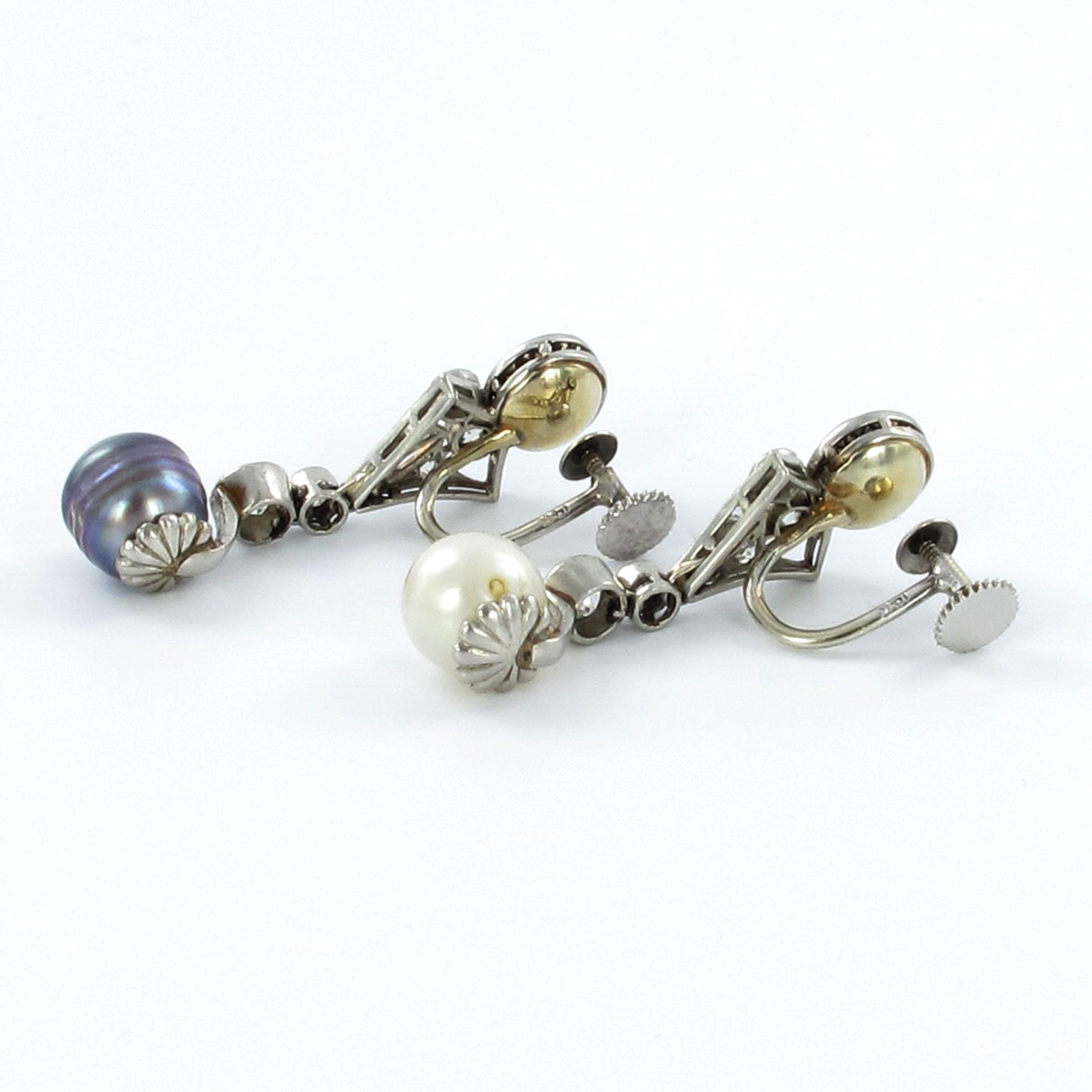 Boucles d'oreilles en goutte Art déco en platine, perles naturelles certifiées et diamants Bon état - En vente à Lucerne, CH