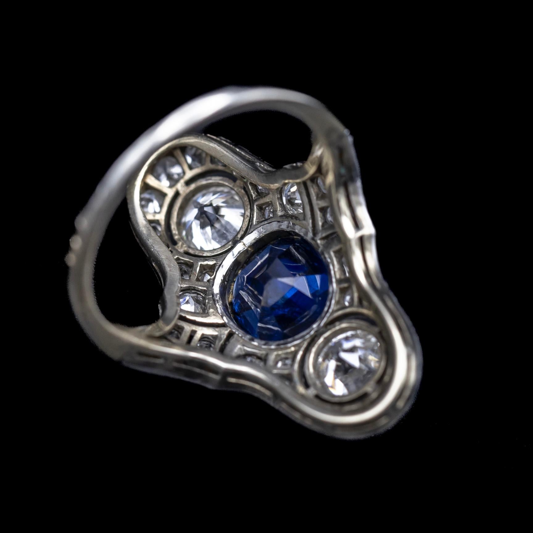 Art Deco Certified Natural Sapphire Diamond Cocktail Ring Platinum Gold 1930s For Sale 5