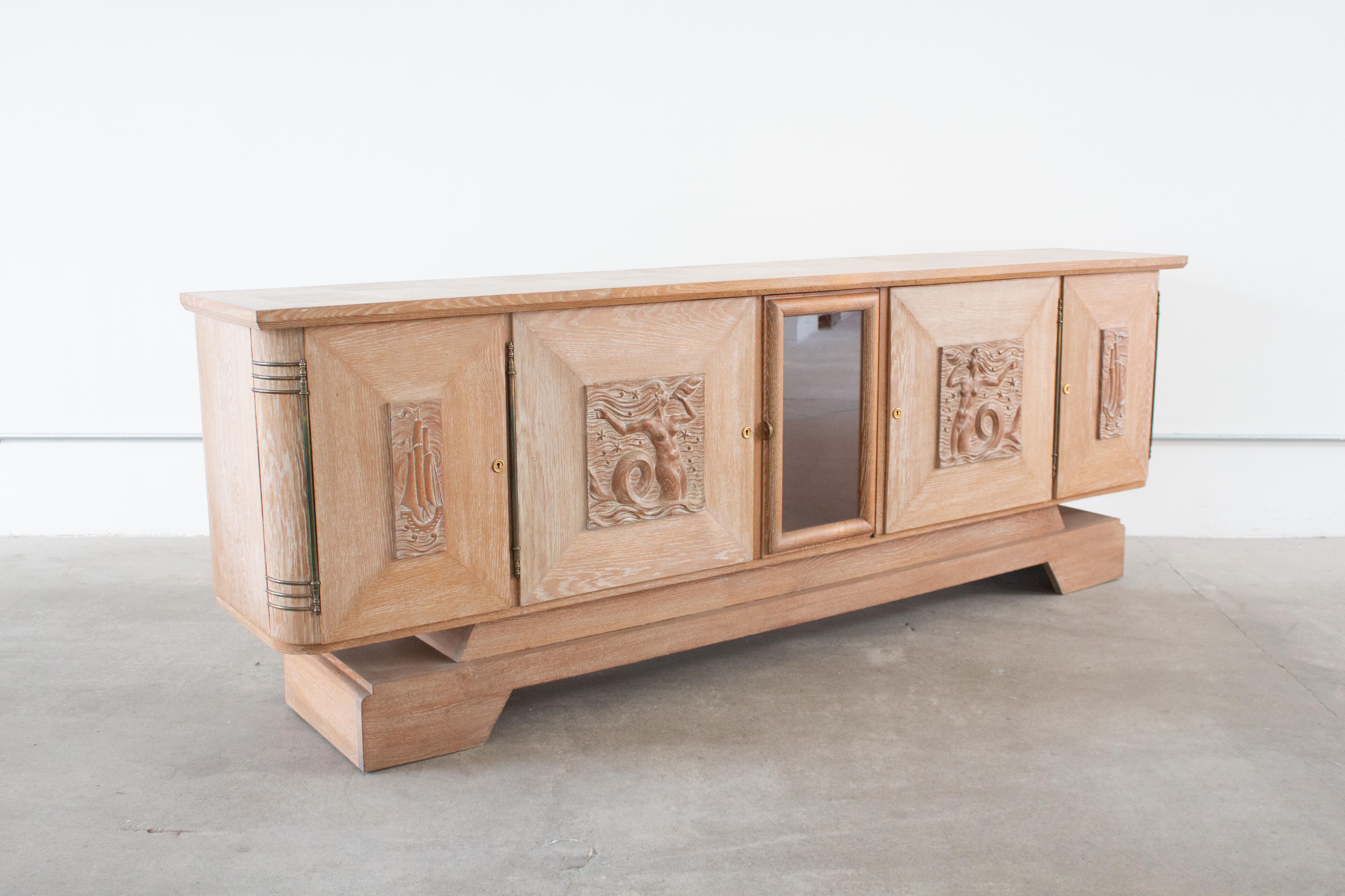 Art déco-Anrichte aus gekälktem Eichenholz von Jean-Charles Moreux, Frankreich 1940er Jahre im Angebot 6