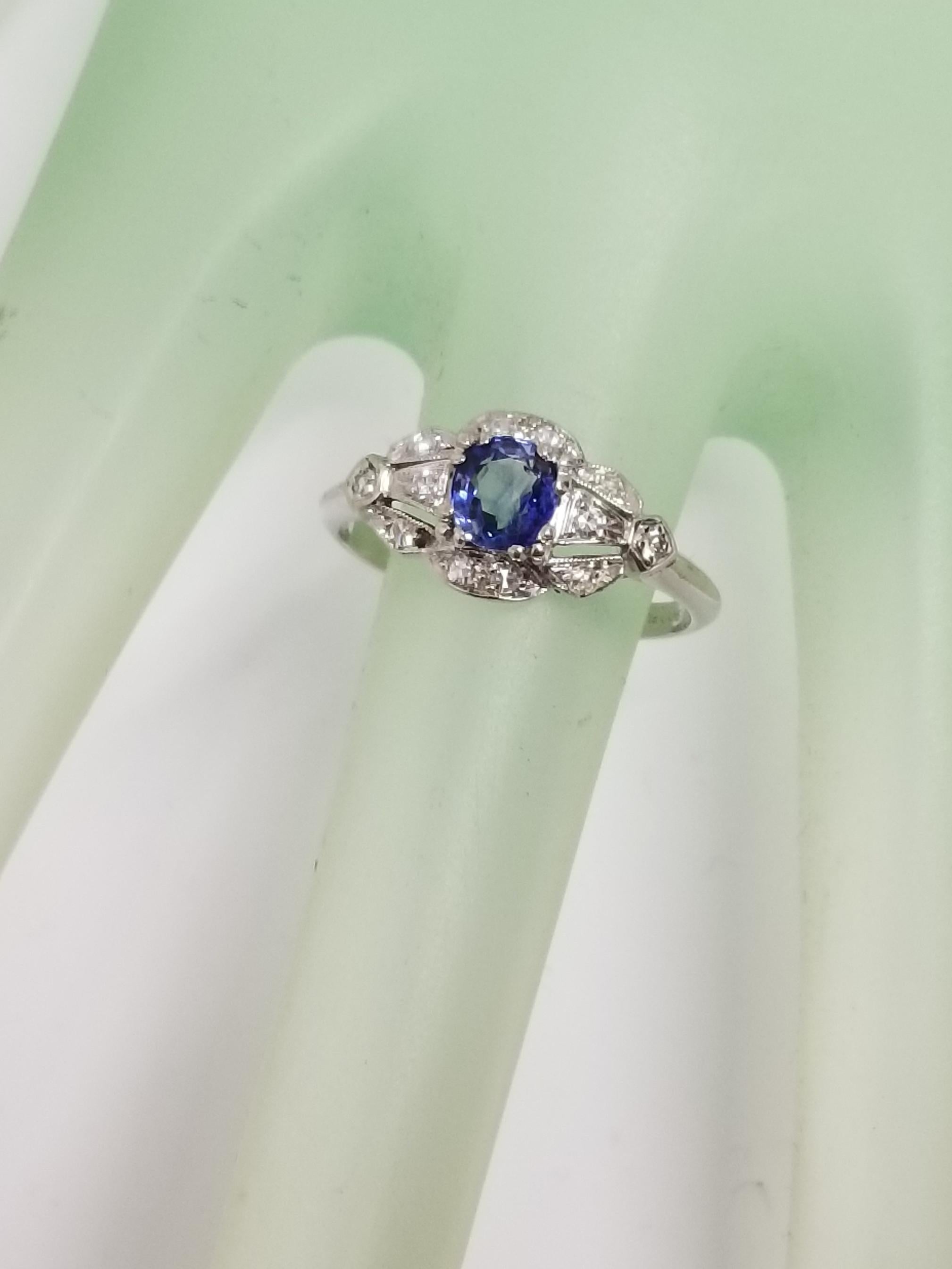  Ceylon Sapphire and Diamond Ring In Excellent Condition In Los Angeles, CA