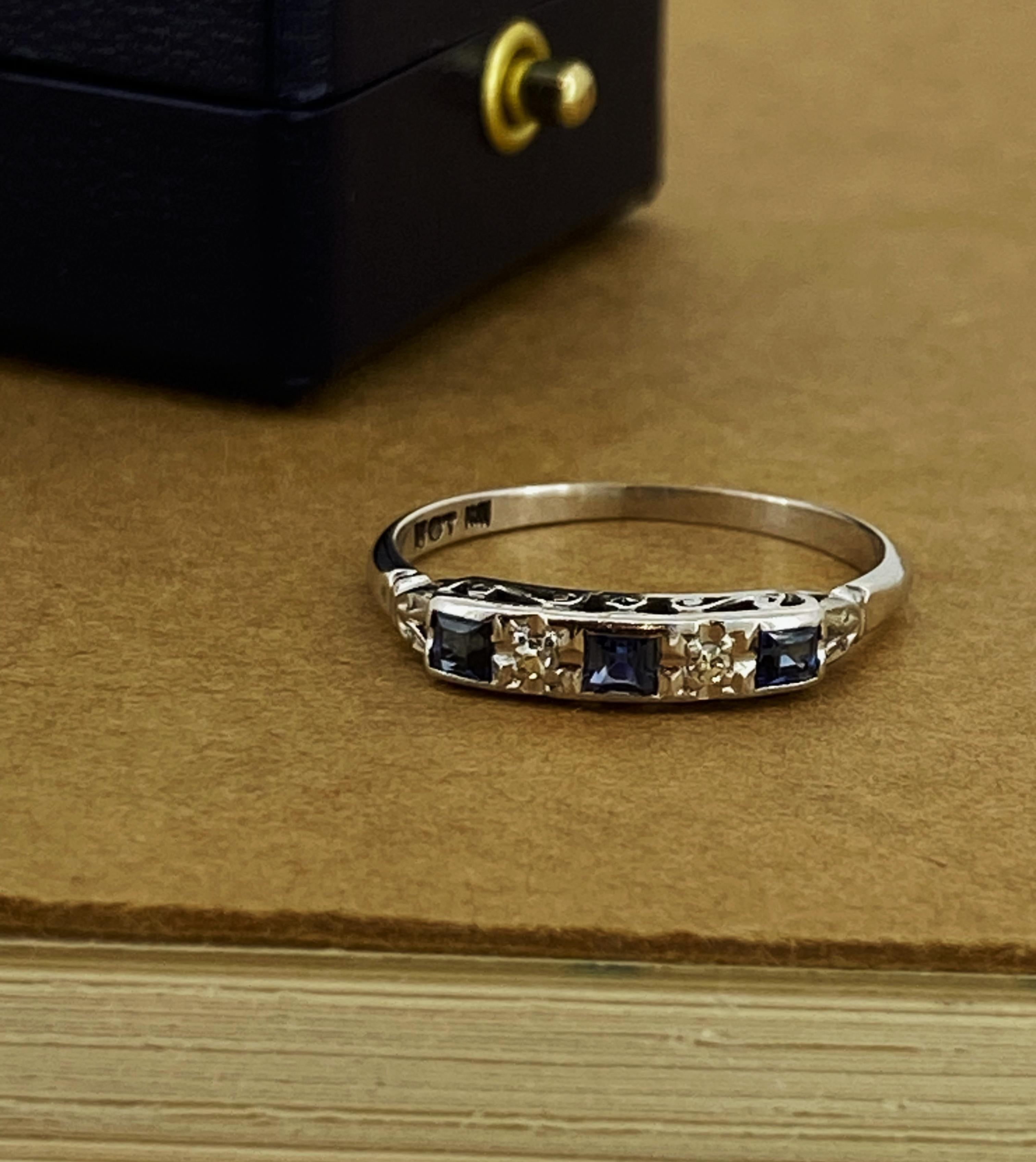 Art Deco Art-Deco Ceylon Sapphire & Diamond Half Hoop Ring in Platinum & 18K White Gold.