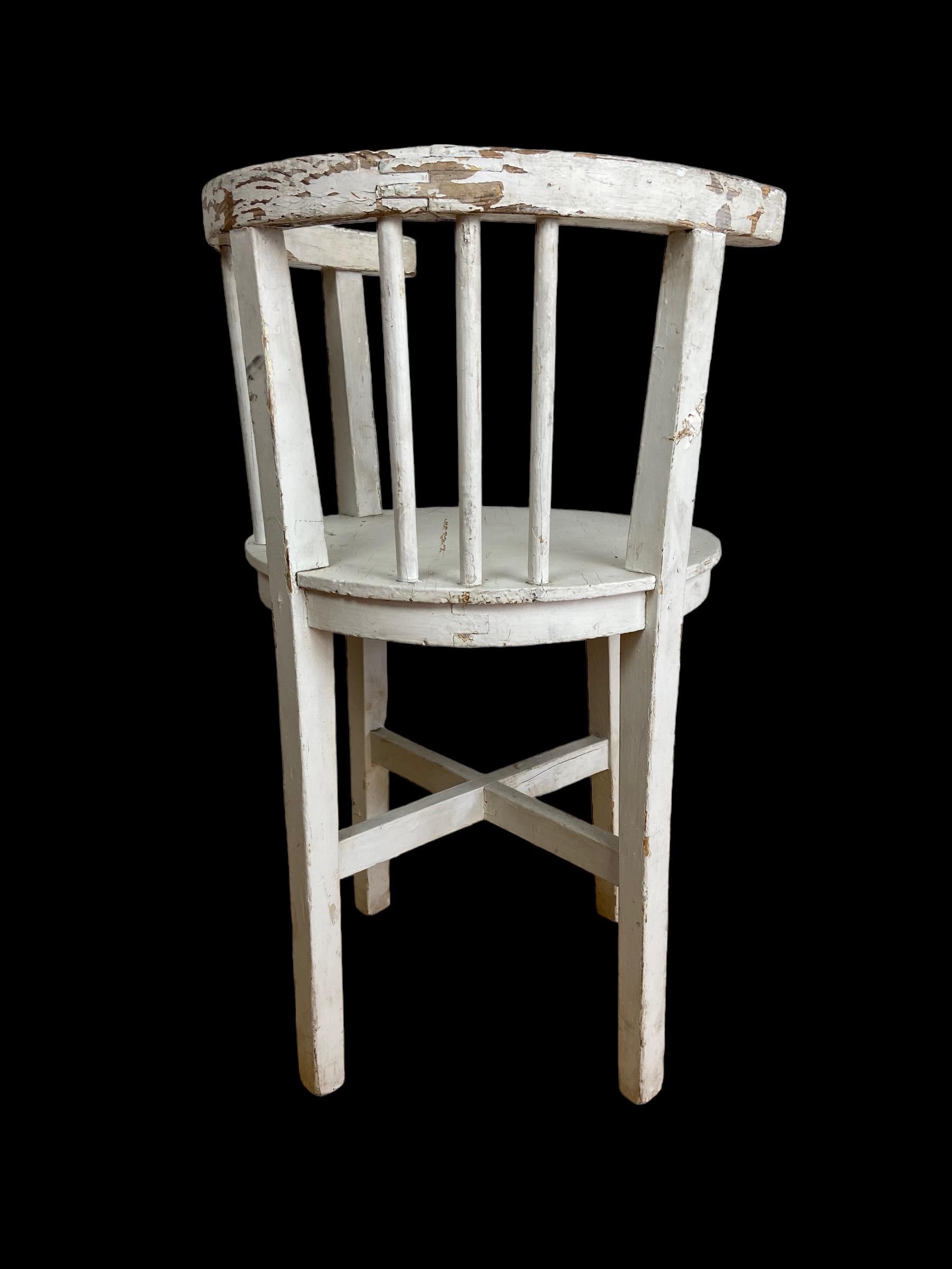 Art-déco-Stuhl in Weiß (Mitte des 20. Jahrhunderts) im Angebot
