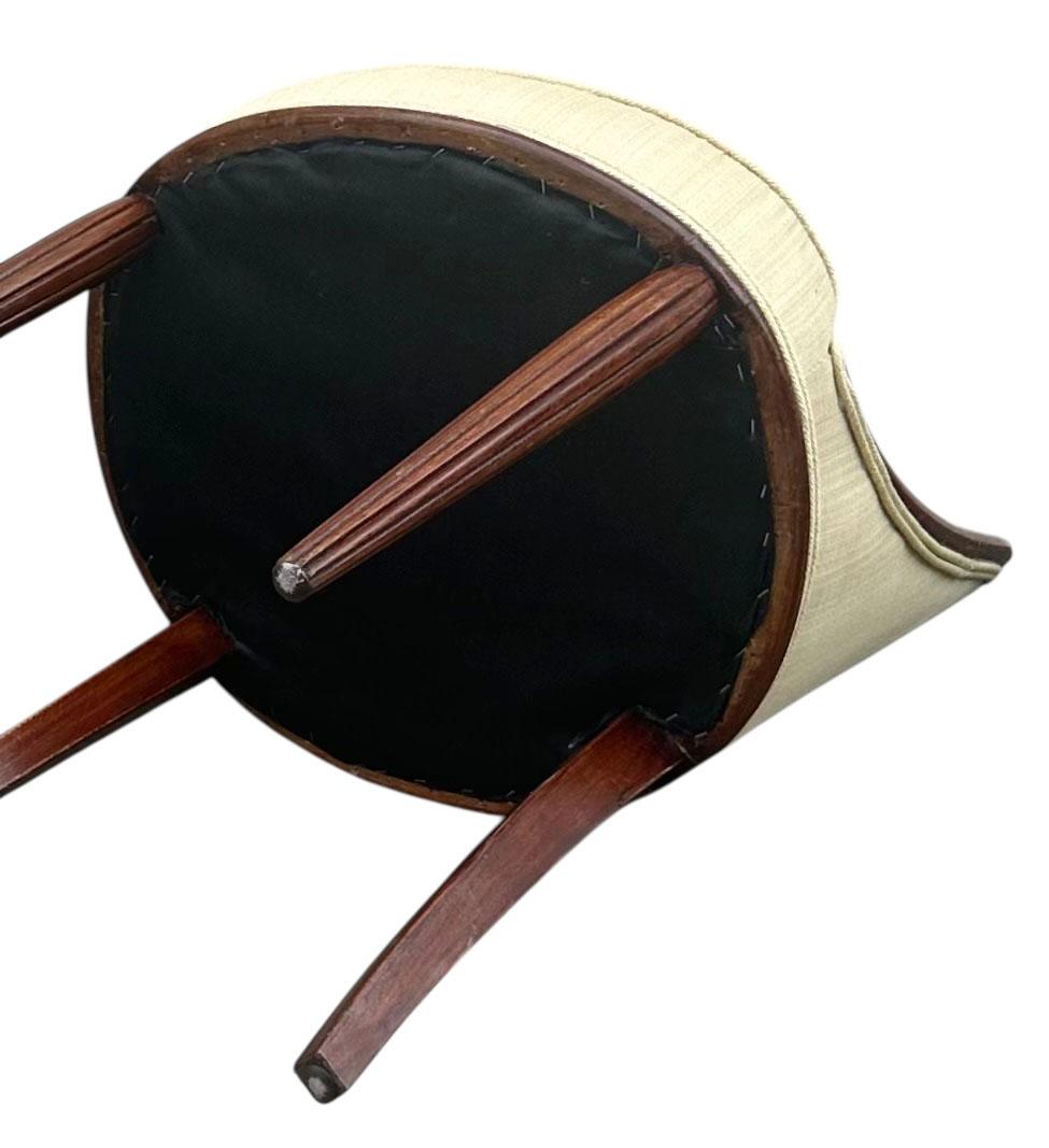 Art-Deco-Stühle aus Scalamandre-Seidenstoff im Angebot 5