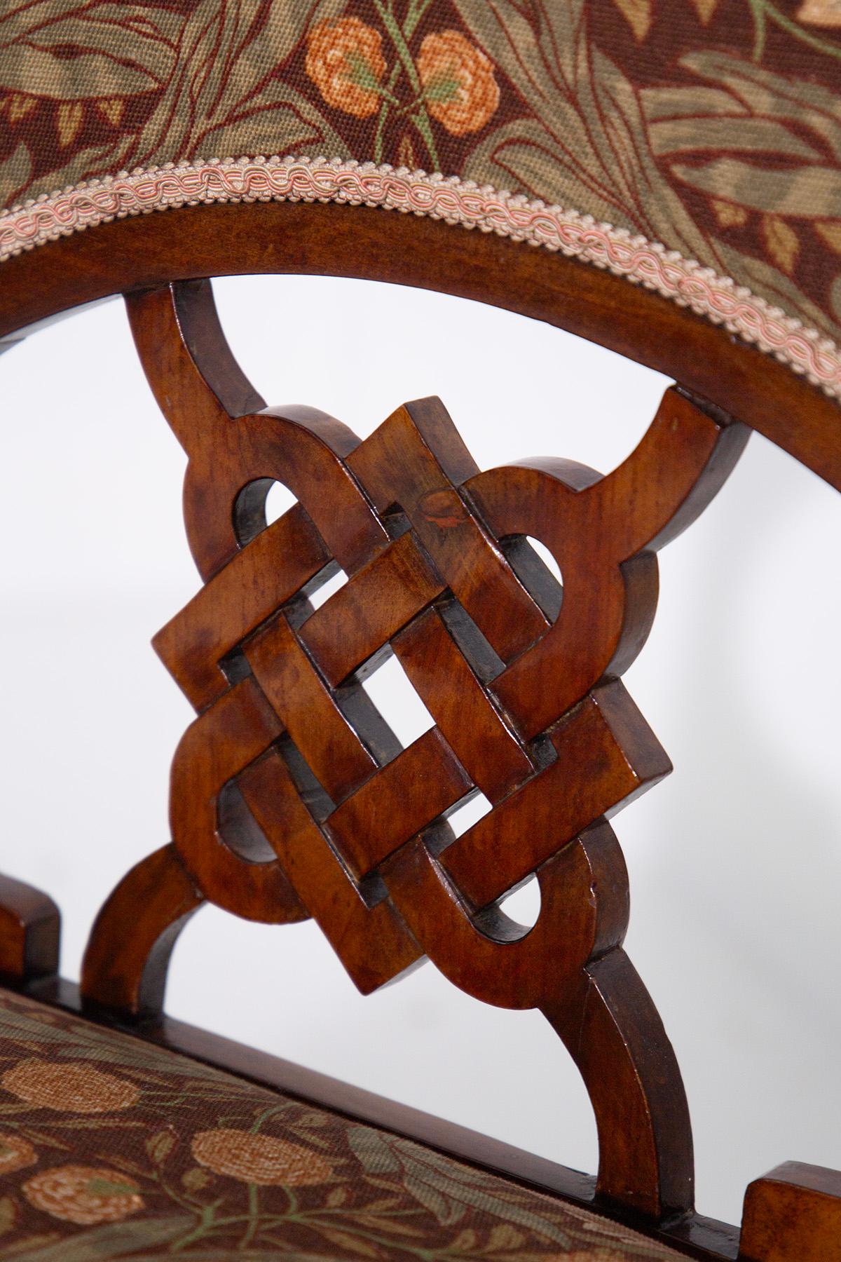 Italian Chaises Art Déco Bois et tissu floral en vente