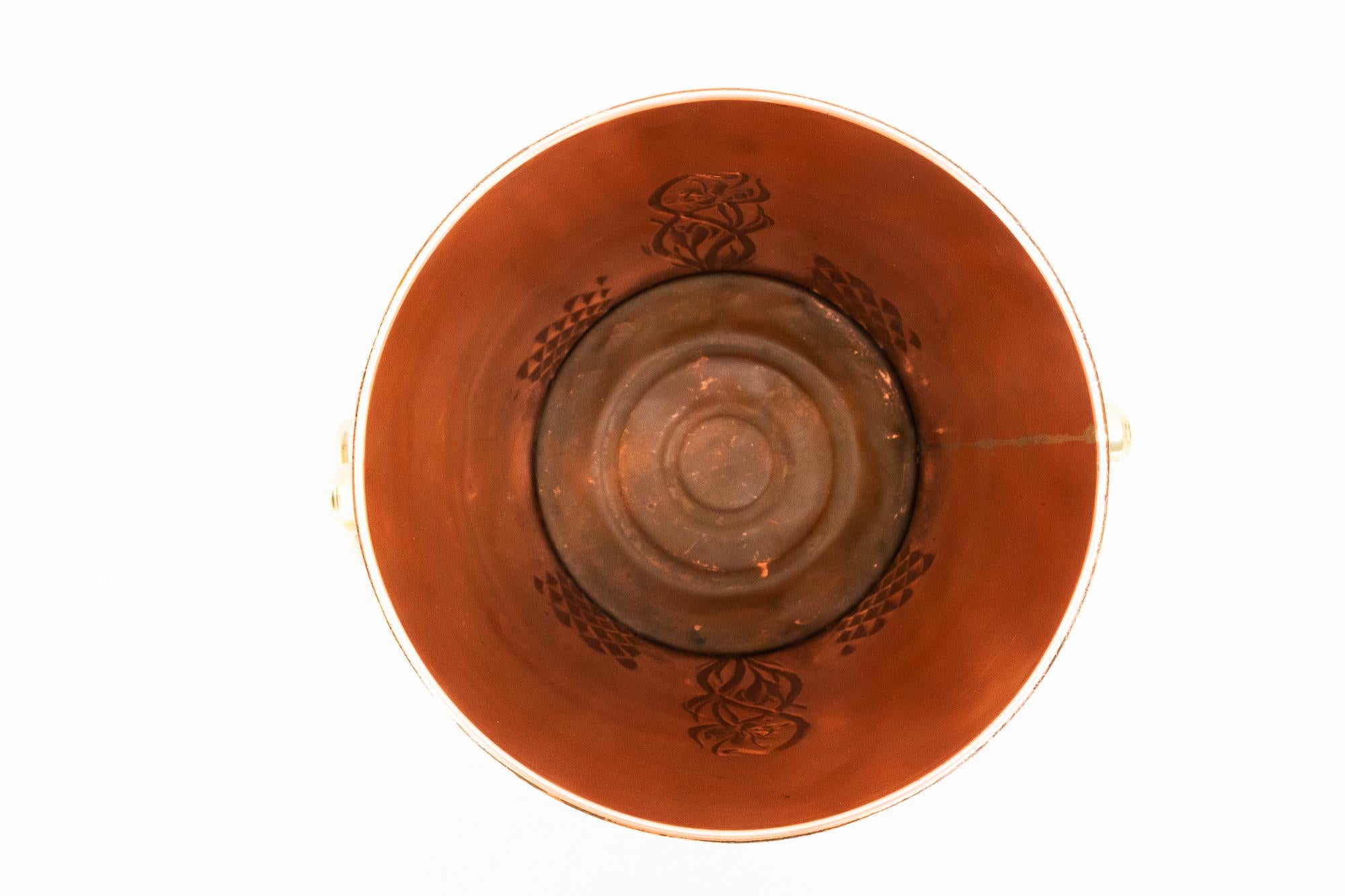 Art Deco Sekt- oder Weinkühler Kupfer-Messing-Wien um 1920er Jahre im Angebot 1