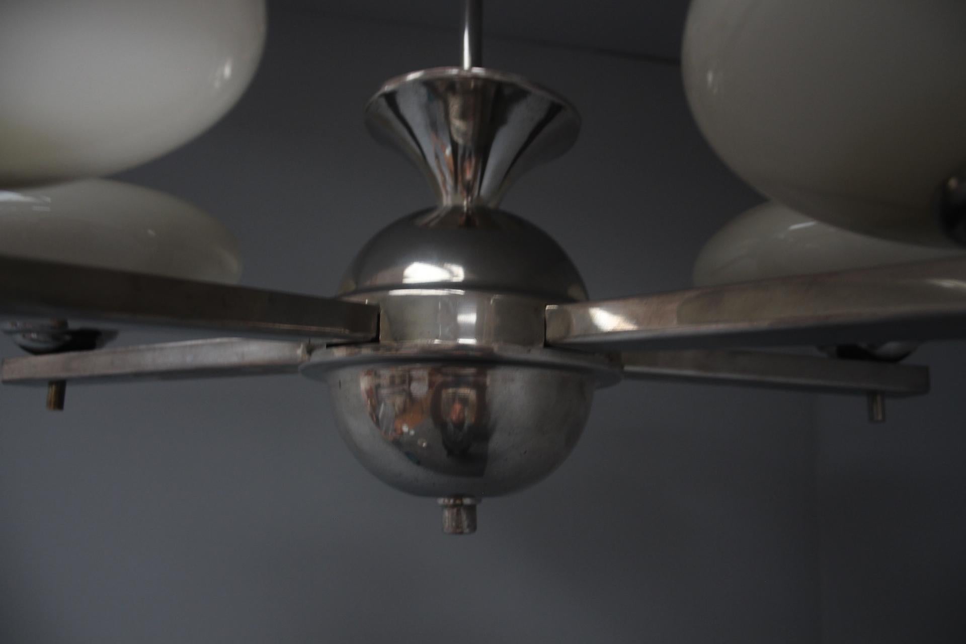Lampadario Art Deco  Anni '30, Cecoslovacchia in vendita 9