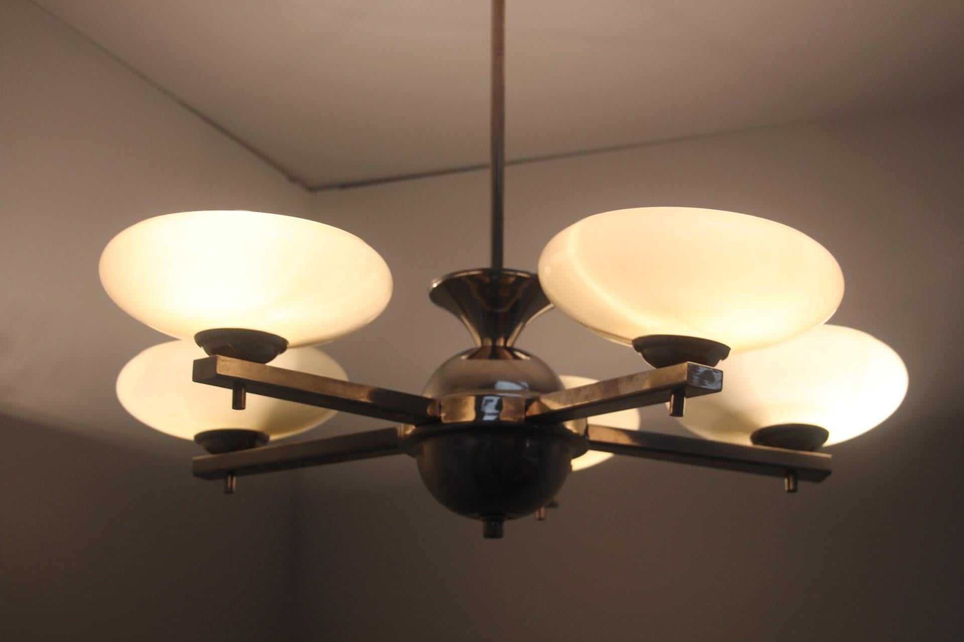 Metallo Lampadario Art Deco  Anni '30, Cecoslovacchia in vendita