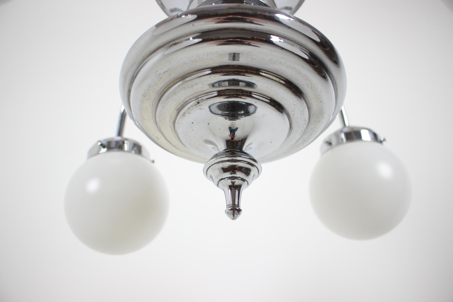 Mid-20th Century Art Deco Chandelier, 1930's For Sale