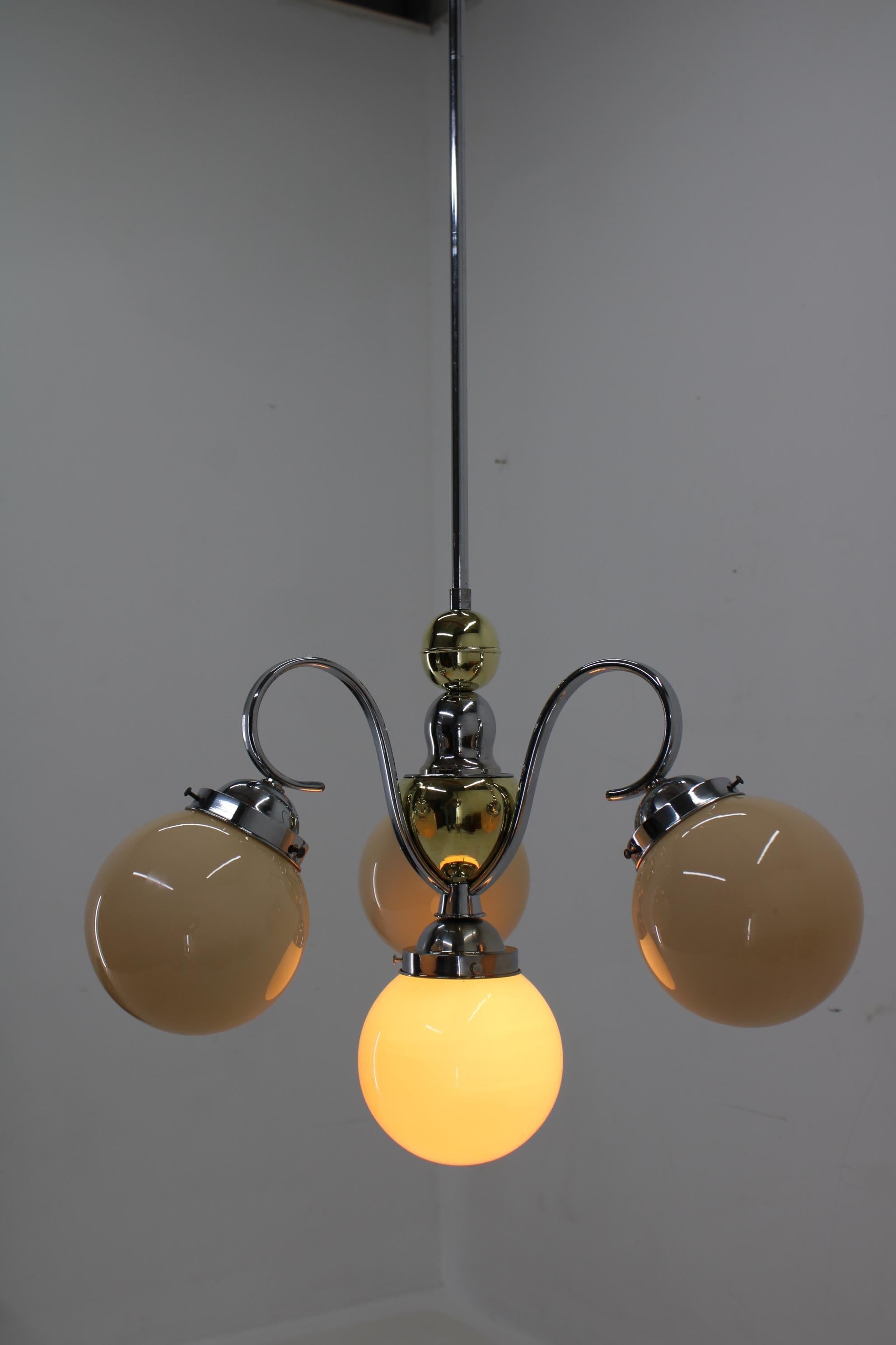 Art Deco Chandelier, 1930s, Restored For Sale 2