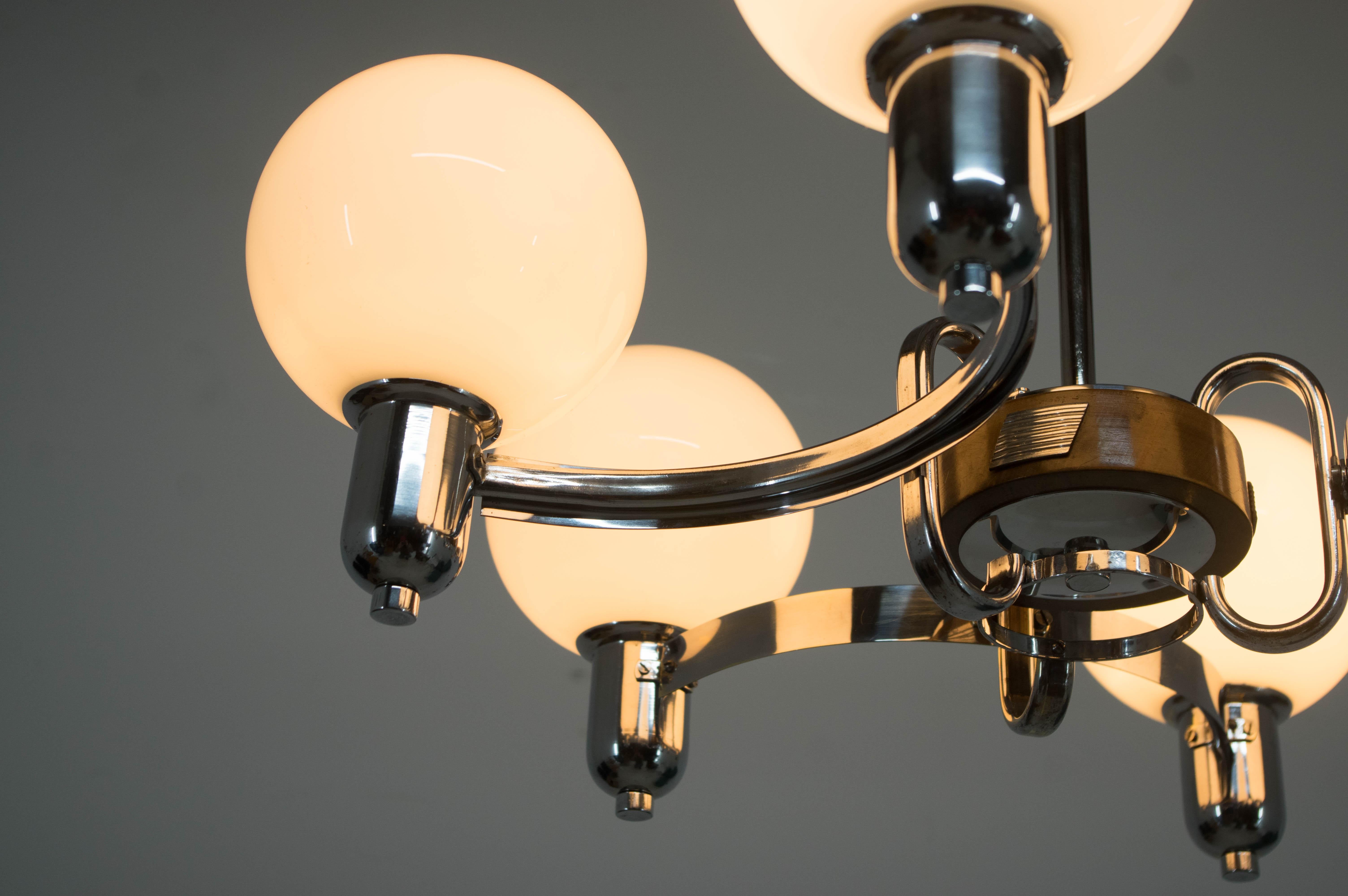 Art Deco Chandelier, 1940s For Sale 4