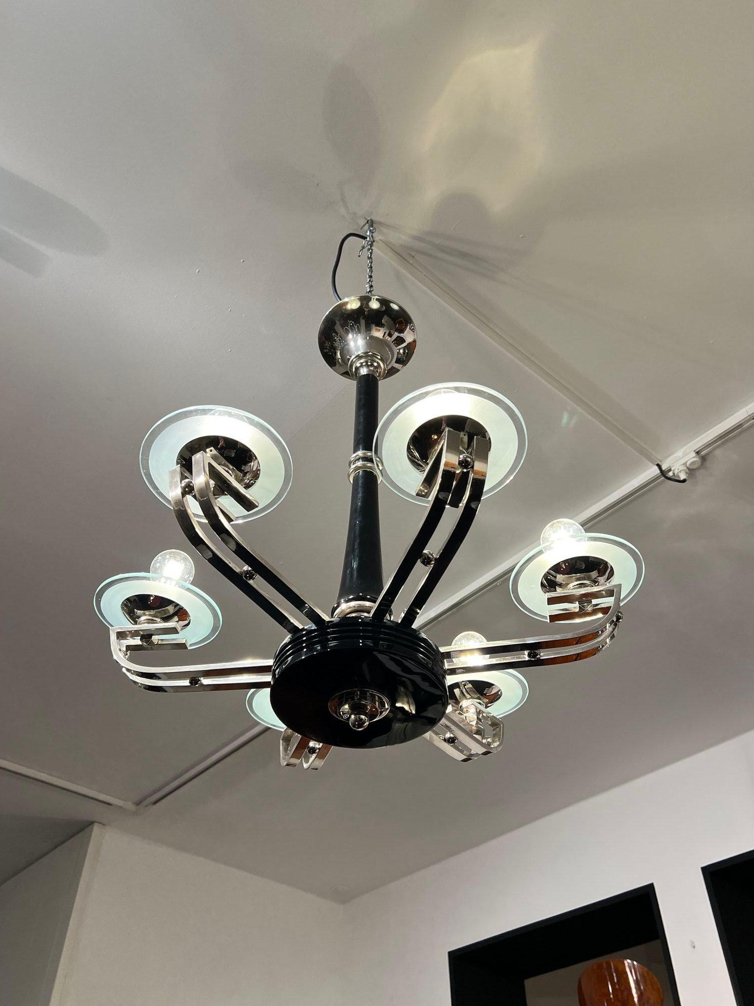 Francese Lampadario Art Deco, lacca nera, cromo, vetro, Francia circa 1930 in vendita