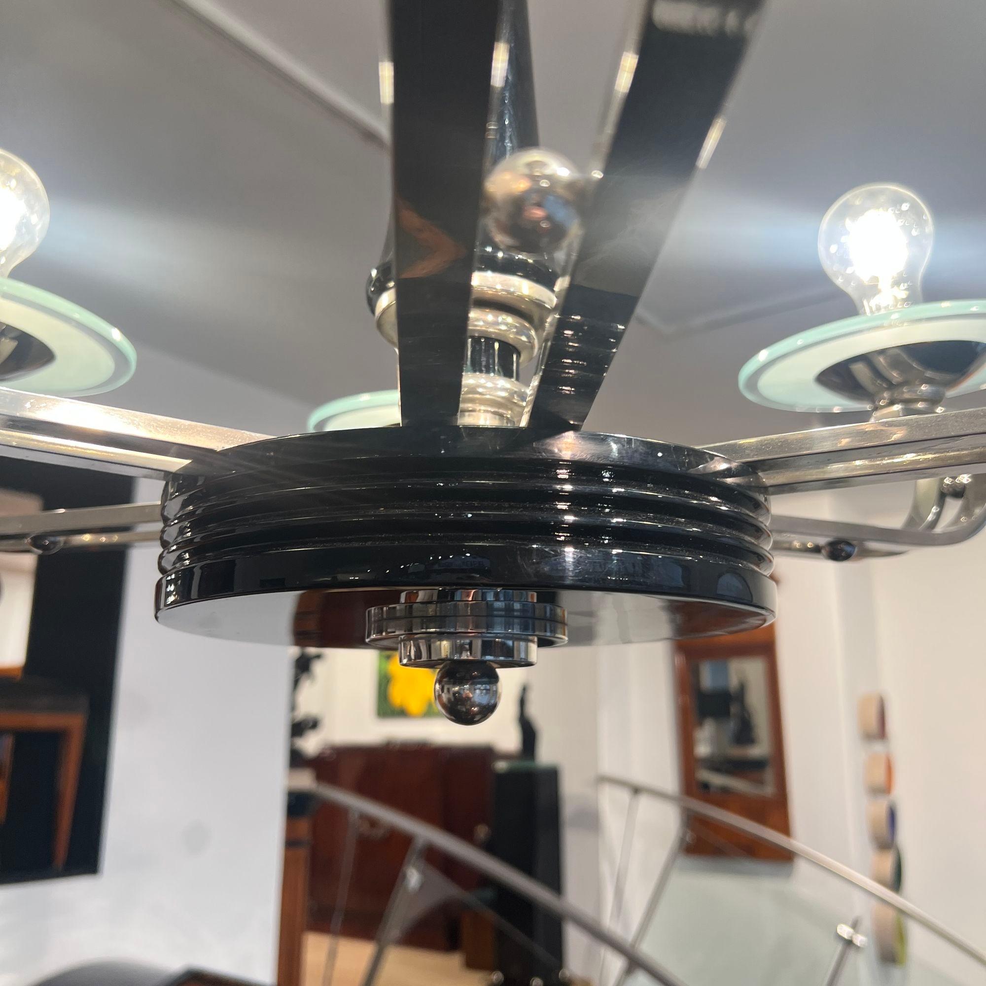 Vetro Lampadario Art Deco, lacca nera, cromo, vetro, Francia circa 1930 in vendita