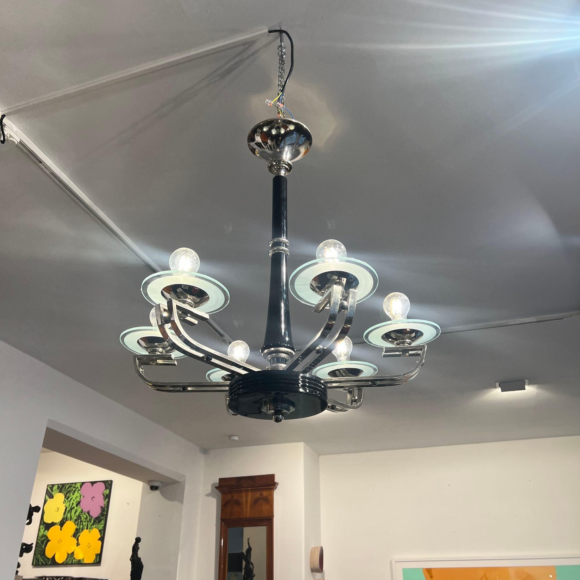 Lampadario Art Deco, lacca nera, cromo, vetro, Francia circa 1930 in vendita 1